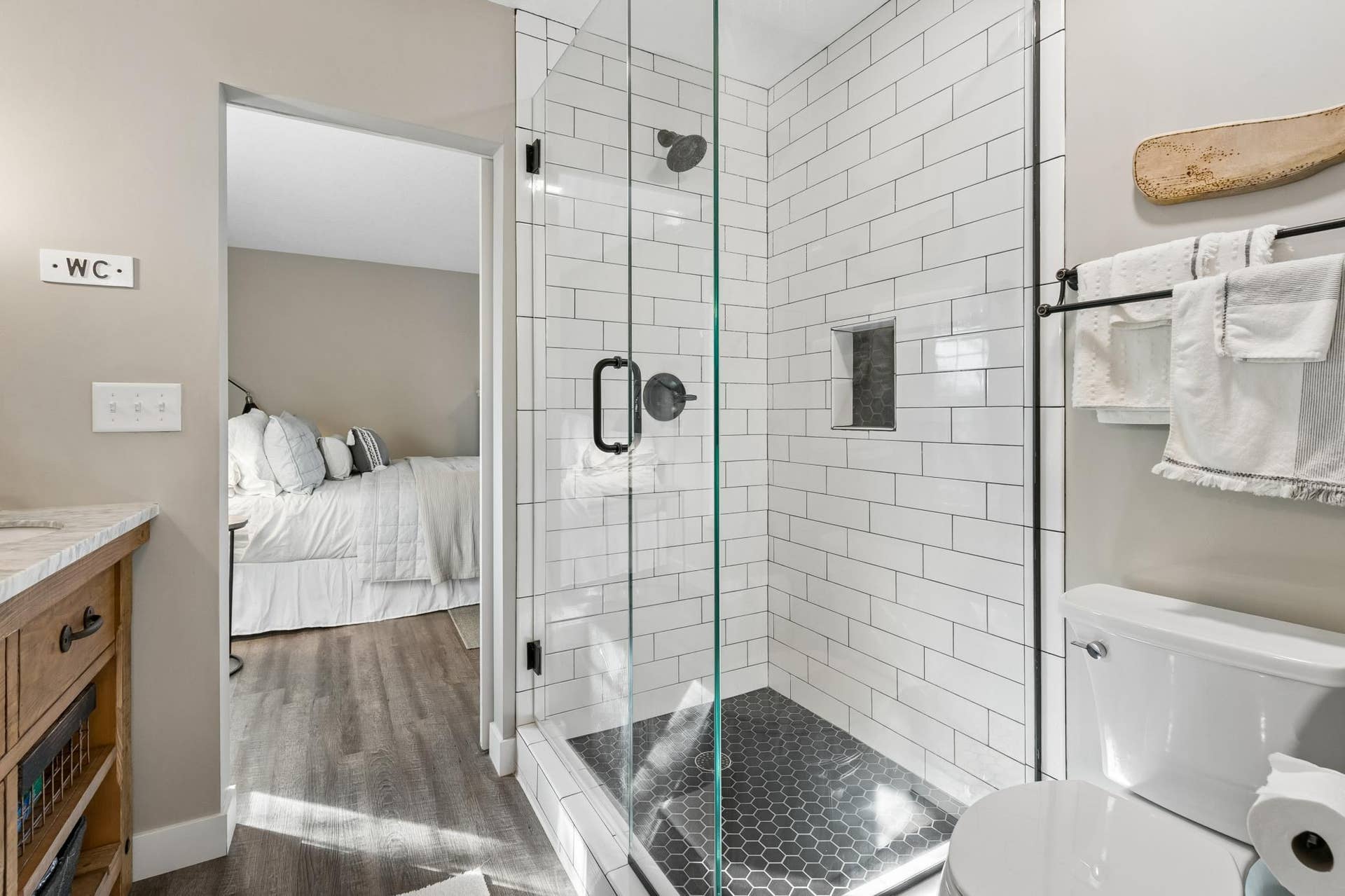 505 Severn Way, Eagan, MN 55123 Tiled walk-in glass shower.