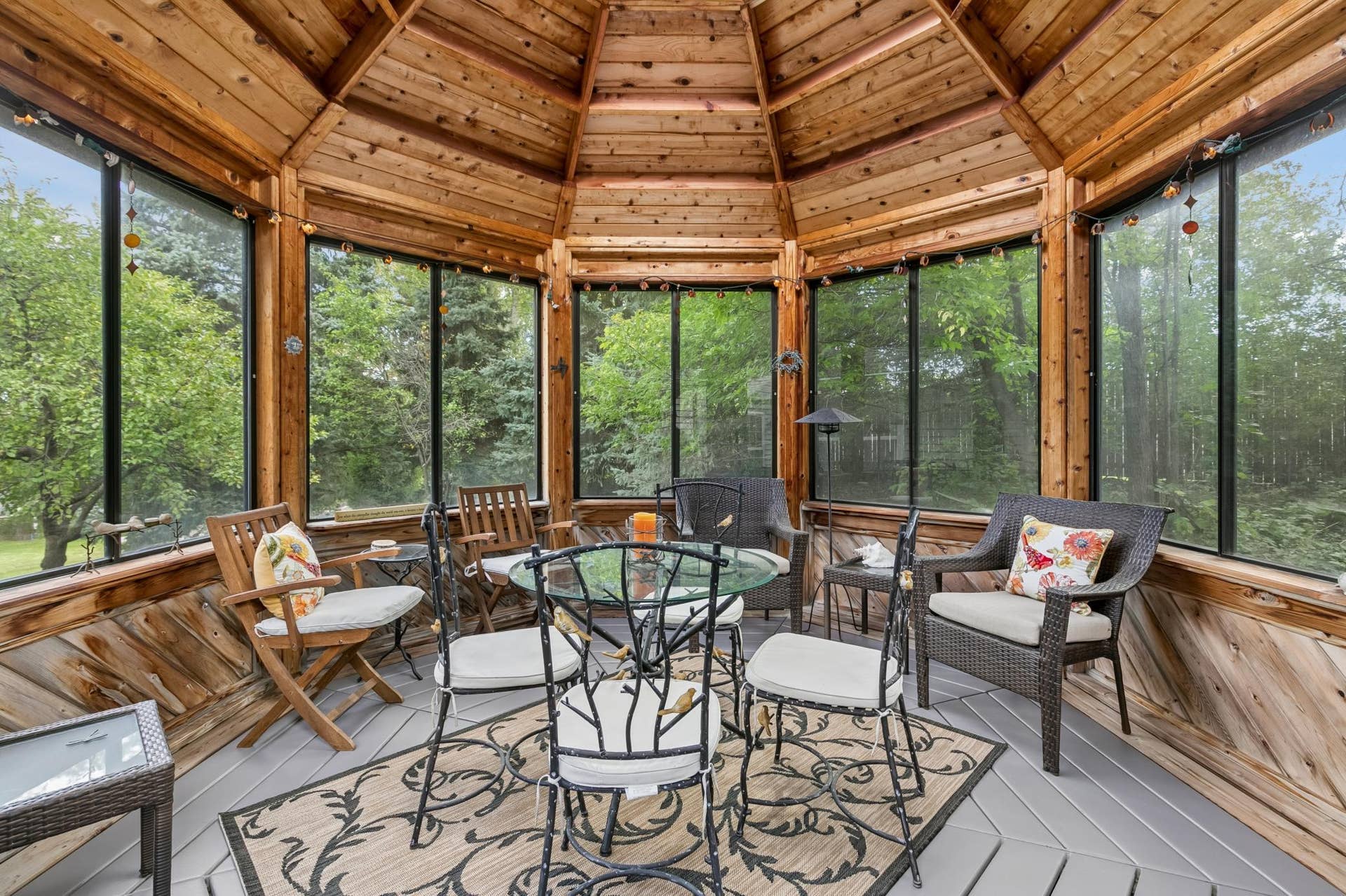 505 Severn Way, Eagan, MN 55123 505 Severn Way, Eagan, MN 55123