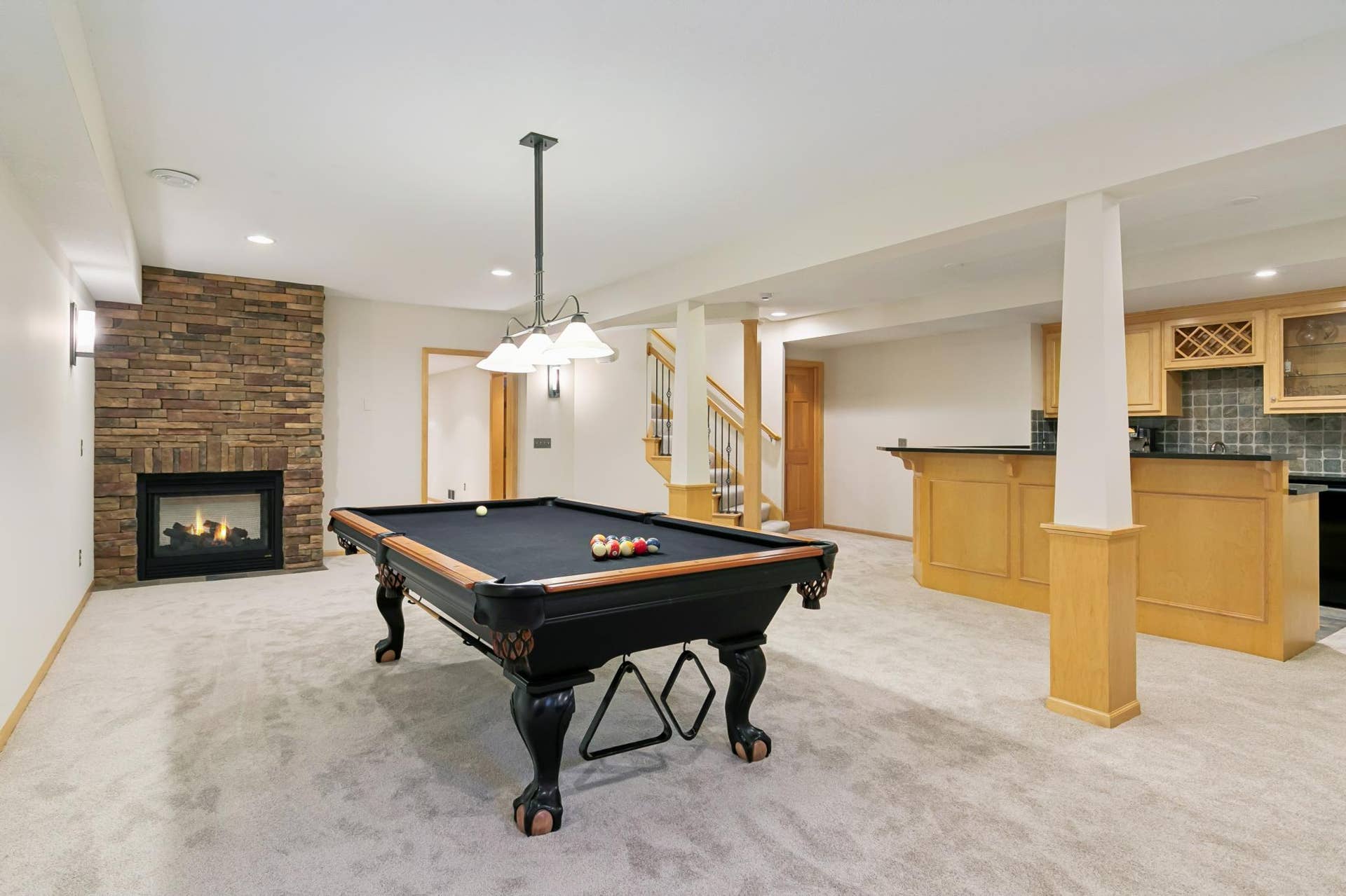 505 Severn Way, Eagan, MN 55123 505 Severn Way, Eagan, MN 55123