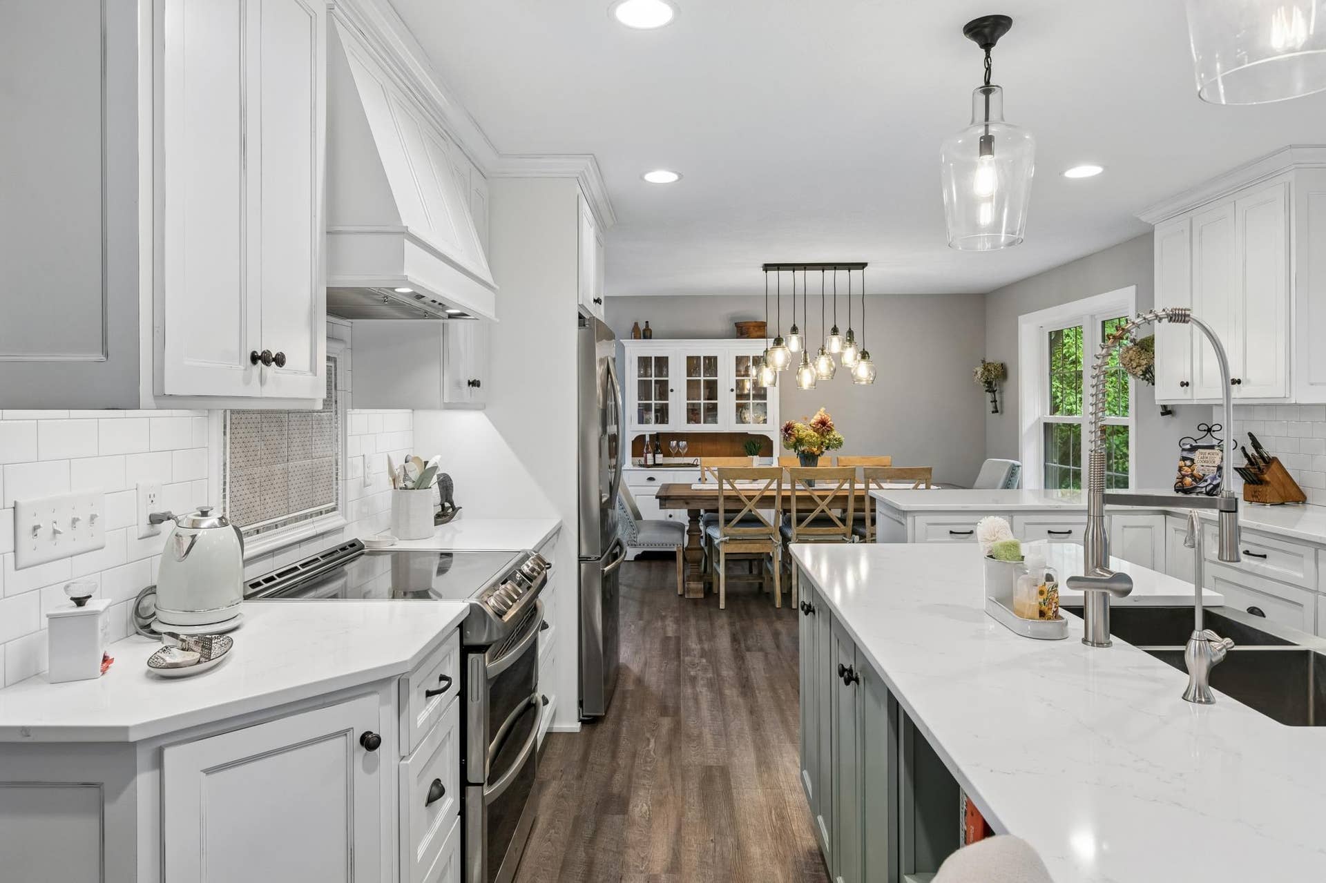 505 Severn Way, Eagan, MN 55123 505 Severn Way, Eagan, MN 55123