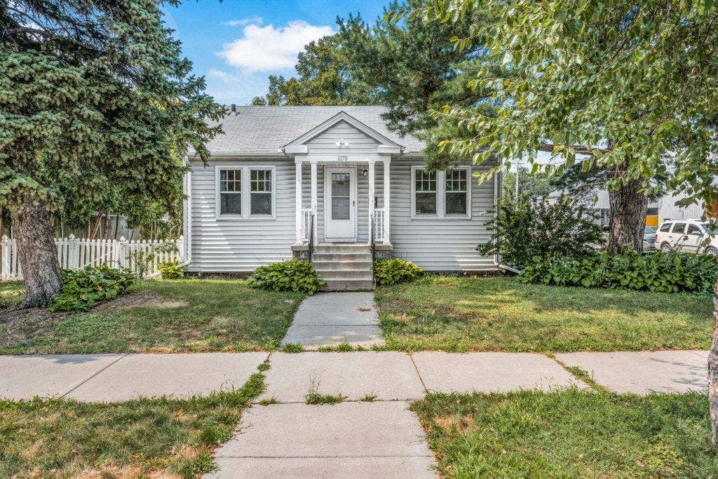 1175 15th Avenue SE, 14, Minneapolis, MN 55414 26 copy.jpg-SMALL.JPG