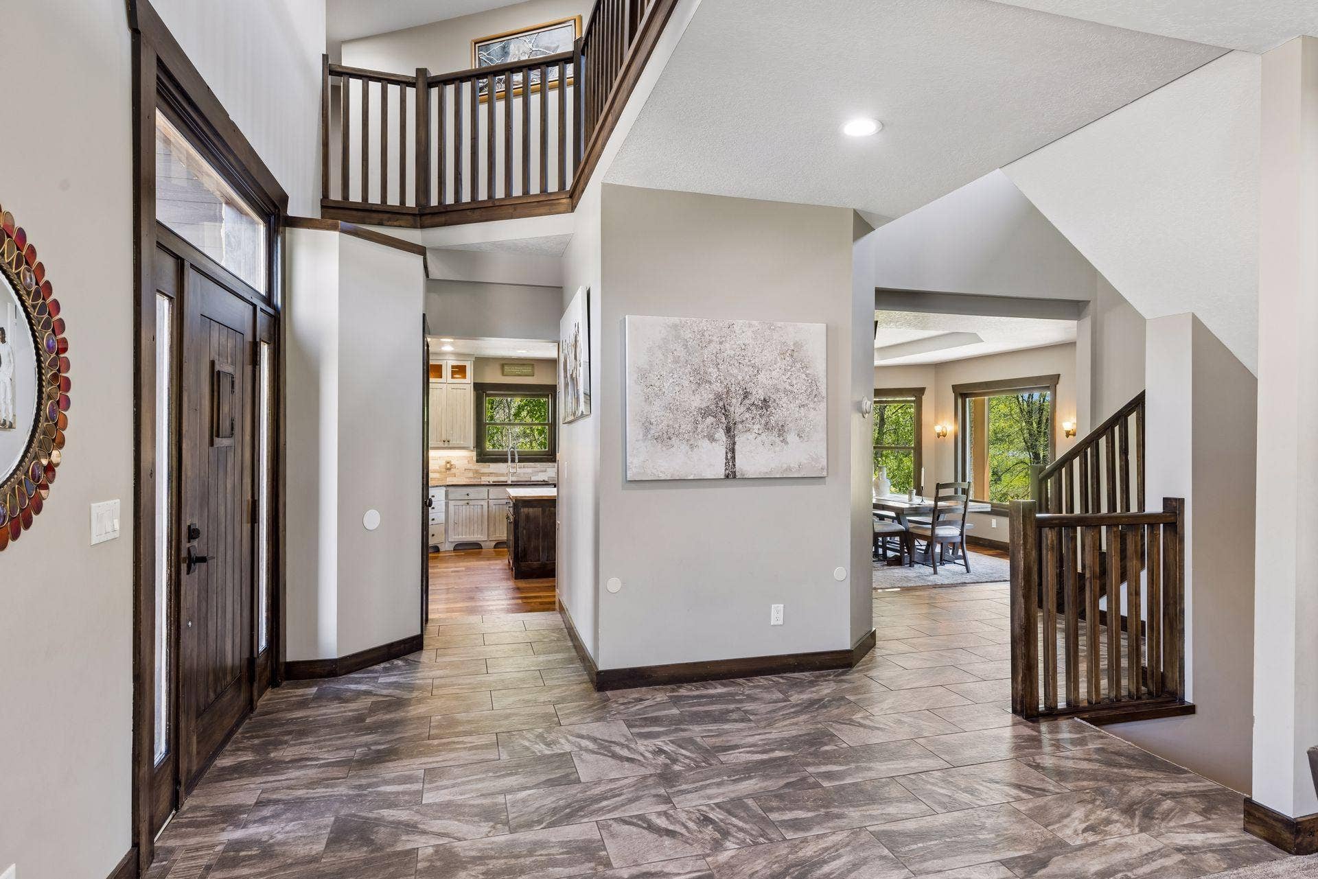 7040 132nd Street N, Hugo, MN 55038 Grand foyer