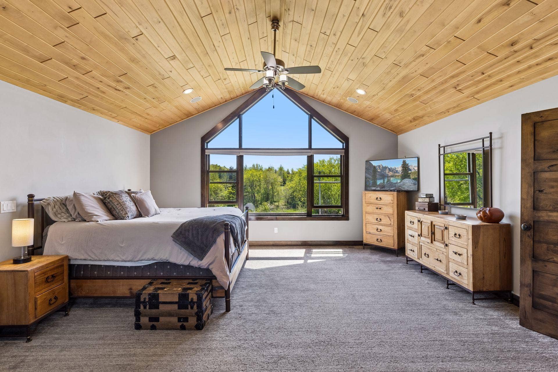 7040 132nd Street N, Hugo, MN 55038 Privacy views with birch ceiling