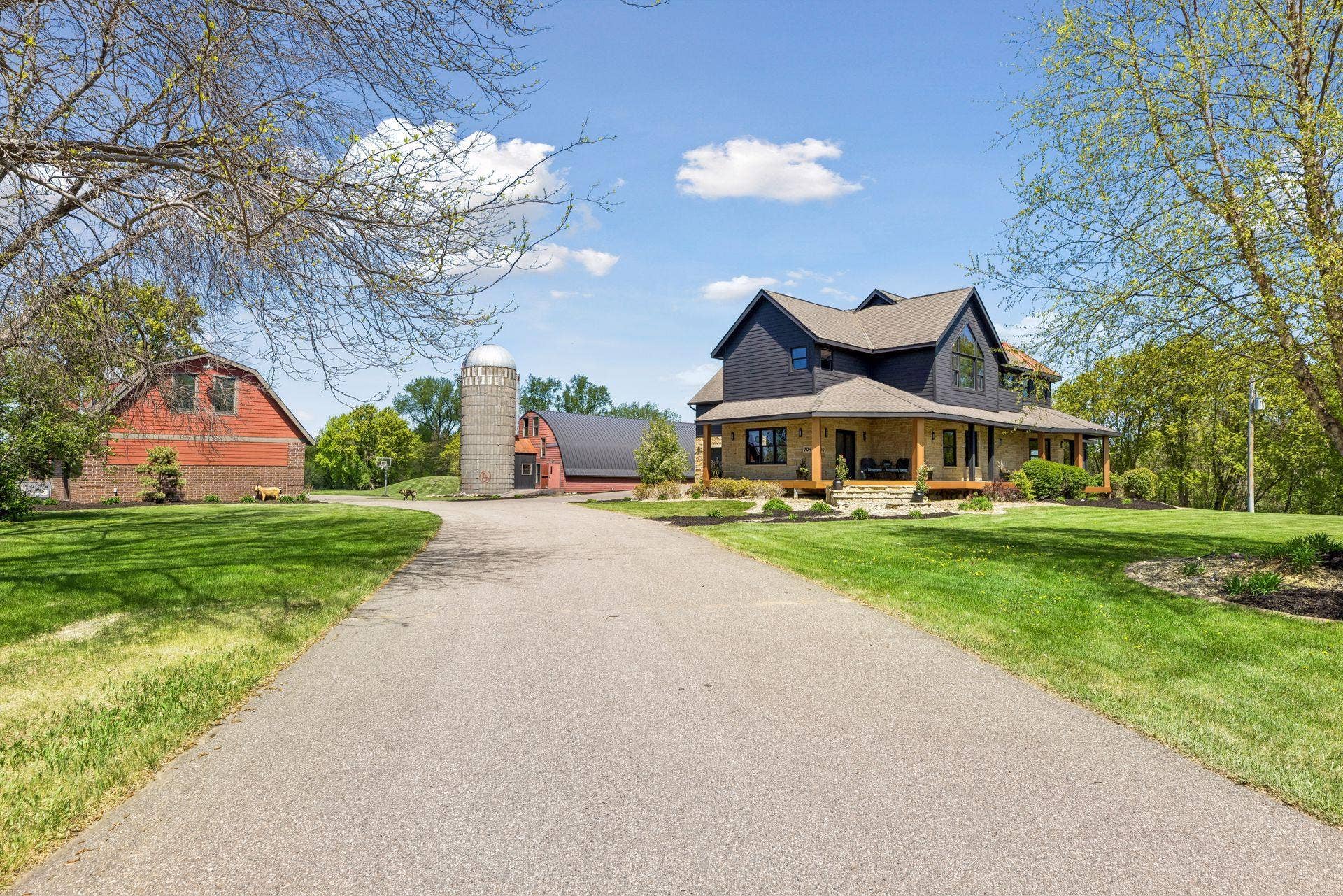 7040 132nd Street N, Hugo, MN 55038 Entrance
