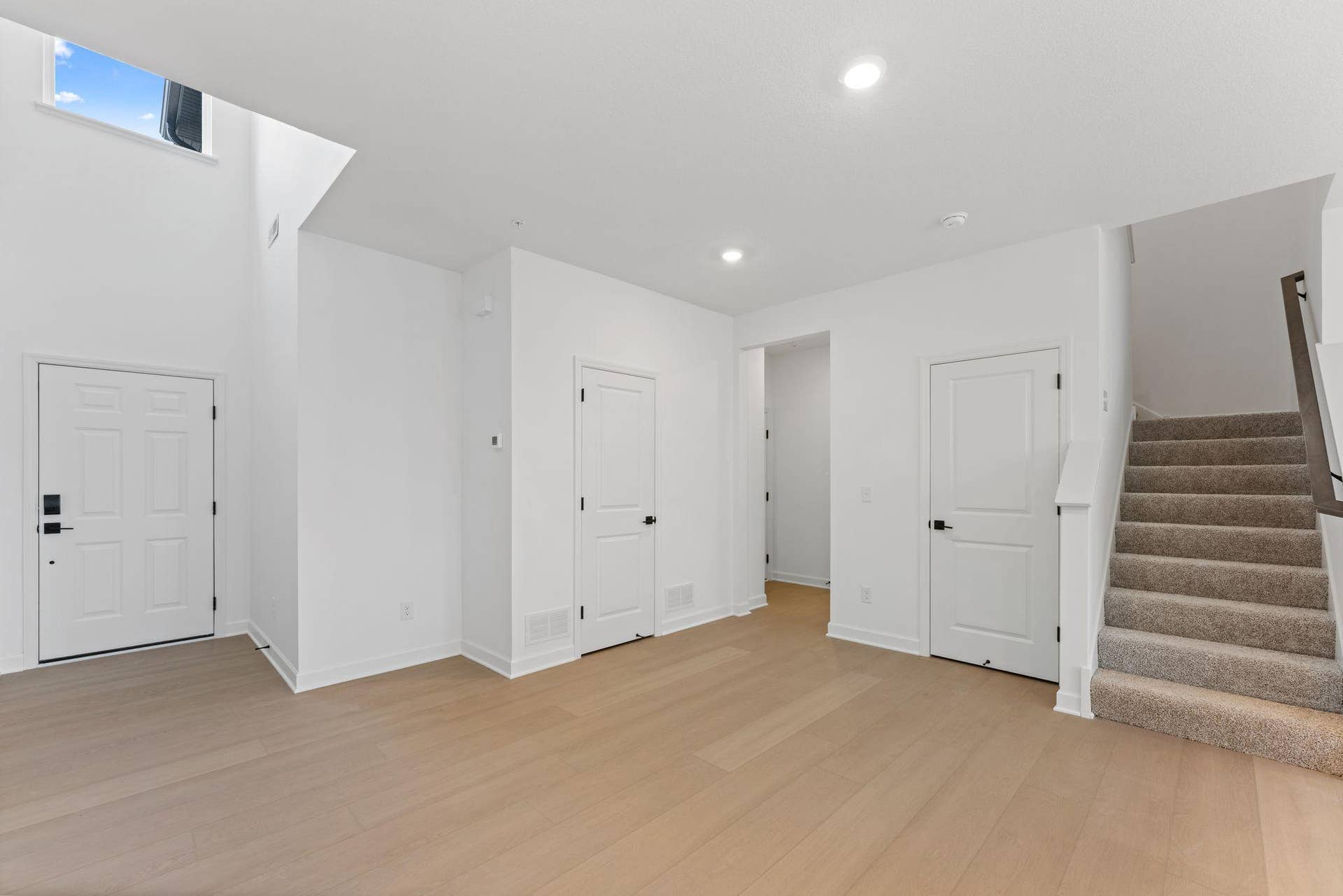10564 Glacier Lane N, Maple Grove, MN 55369 (Photo of a similar home, actual finishes may vary) The open concept floorplan allows for ease of access to all main level living spaces