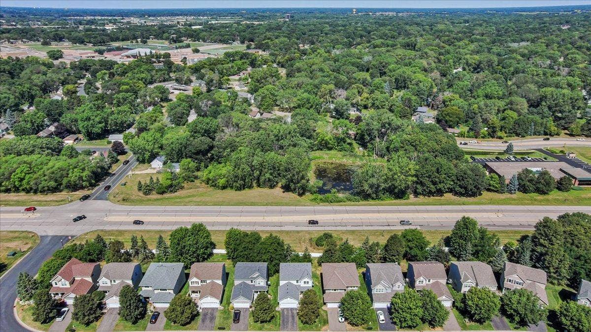 211 Pine Hollow Drive, Circle Pines, MN 55014 211 Pine Hollow Drive, Circle Pines, MN 55014