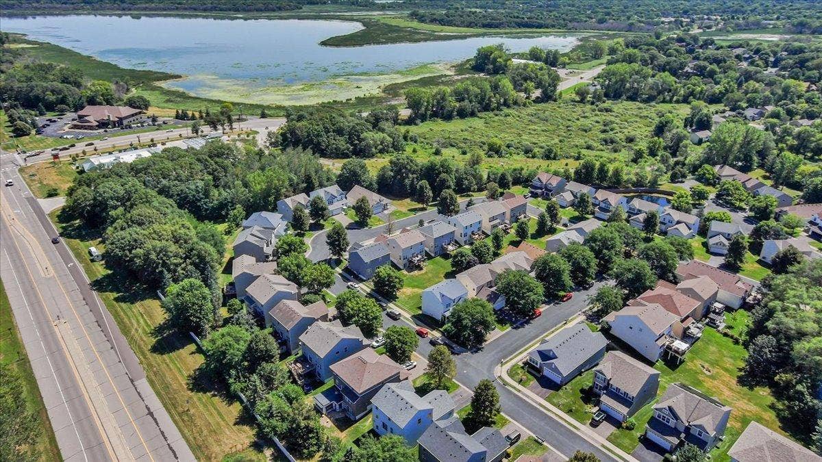 211 Pine Hollow Drive, Circle Pines, MN 55014 211 Pine Hollow Drive, Circle Pines, MN 55014