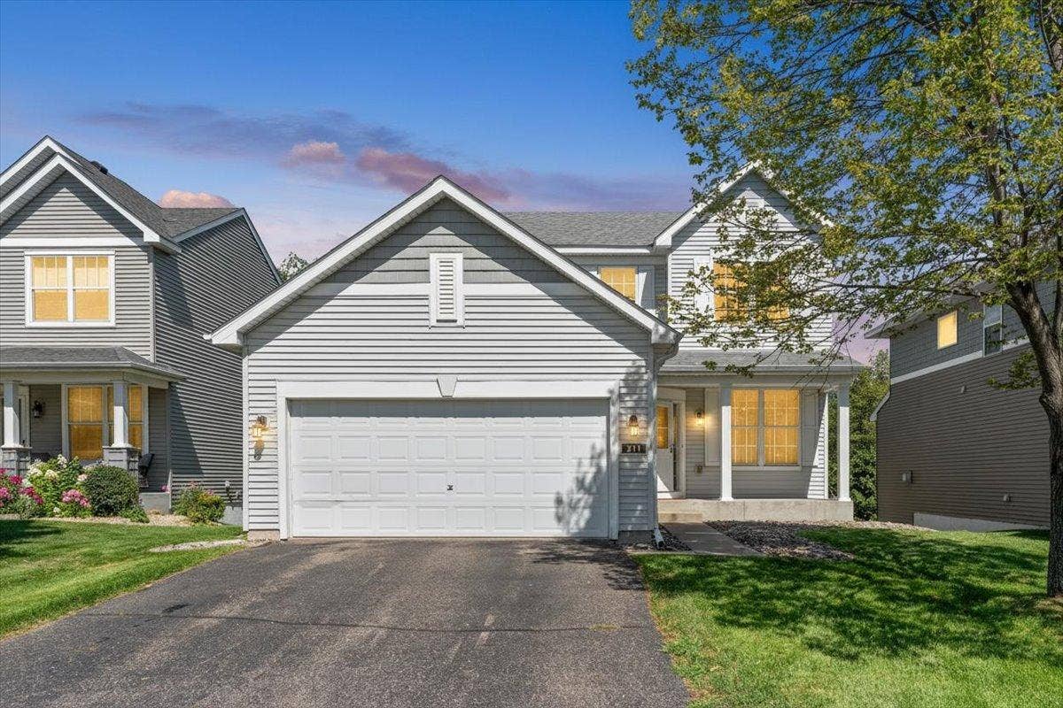 211 Pine Hollow Drive, Circle Pines, MN 55014 211 Pine Hollow Drive, Circle Pines, MN 55014