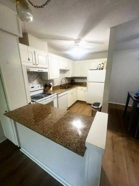 3200 Virginia Avenue S, #104, Saint Louis Park, MN 55426 IMG_4456.jpeg