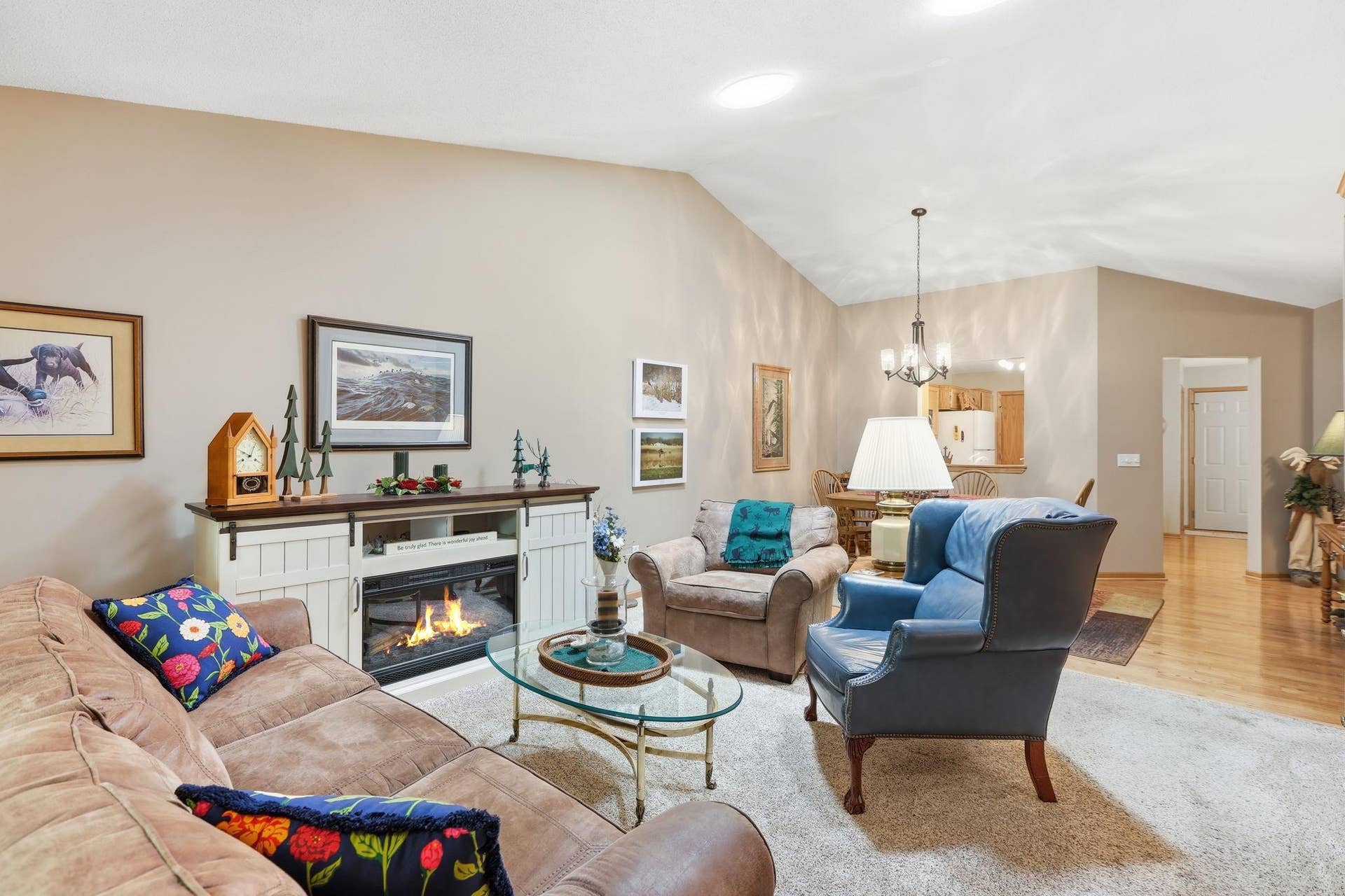 7590 Newbury Road, Woodbury, MN 55125 5-web-or-mls-IMG_8281_with_fire.jpg