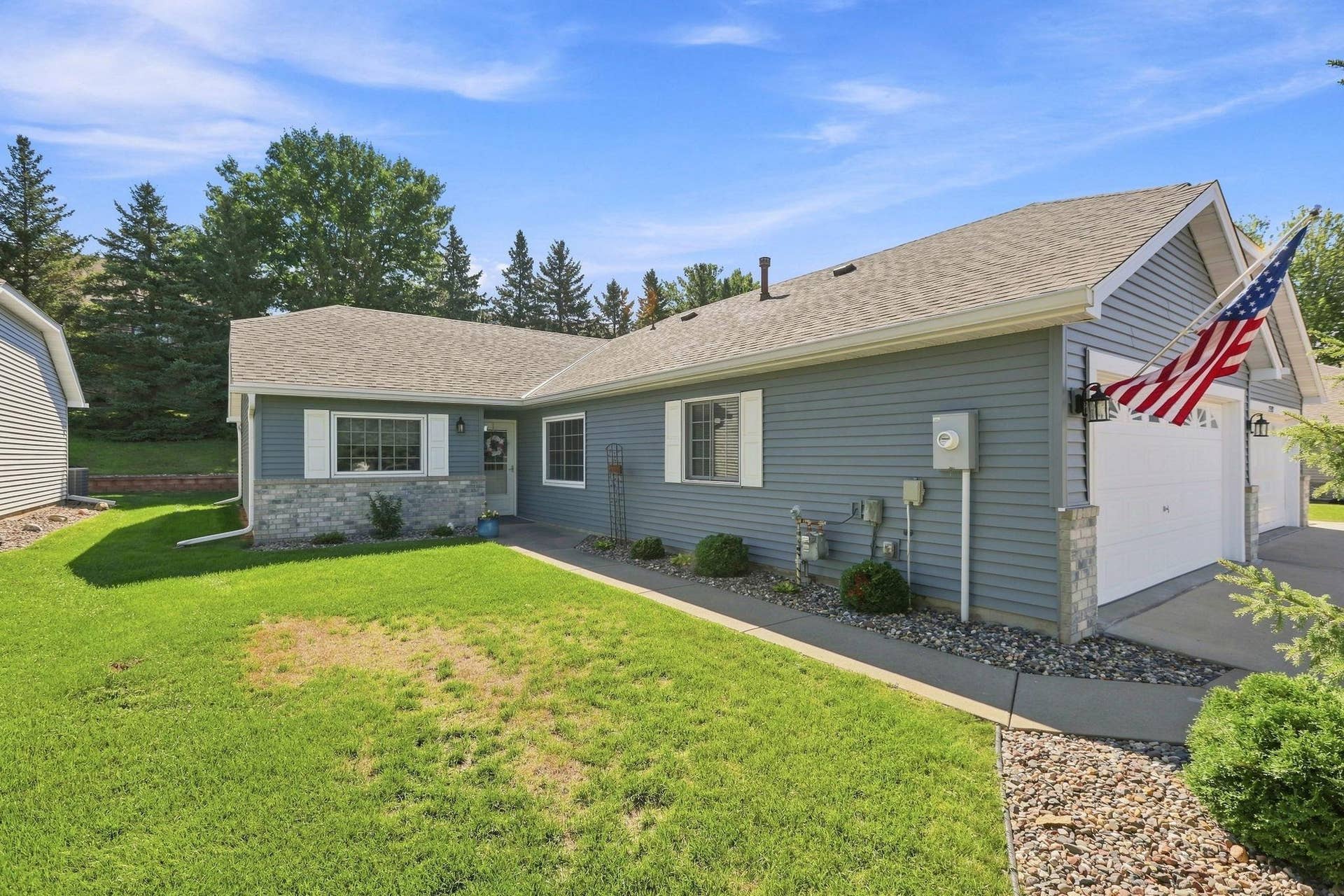 7590 Newbury Road, Woodbury, MN 55125 2-web-or-mls-IMG_8366.jpg
