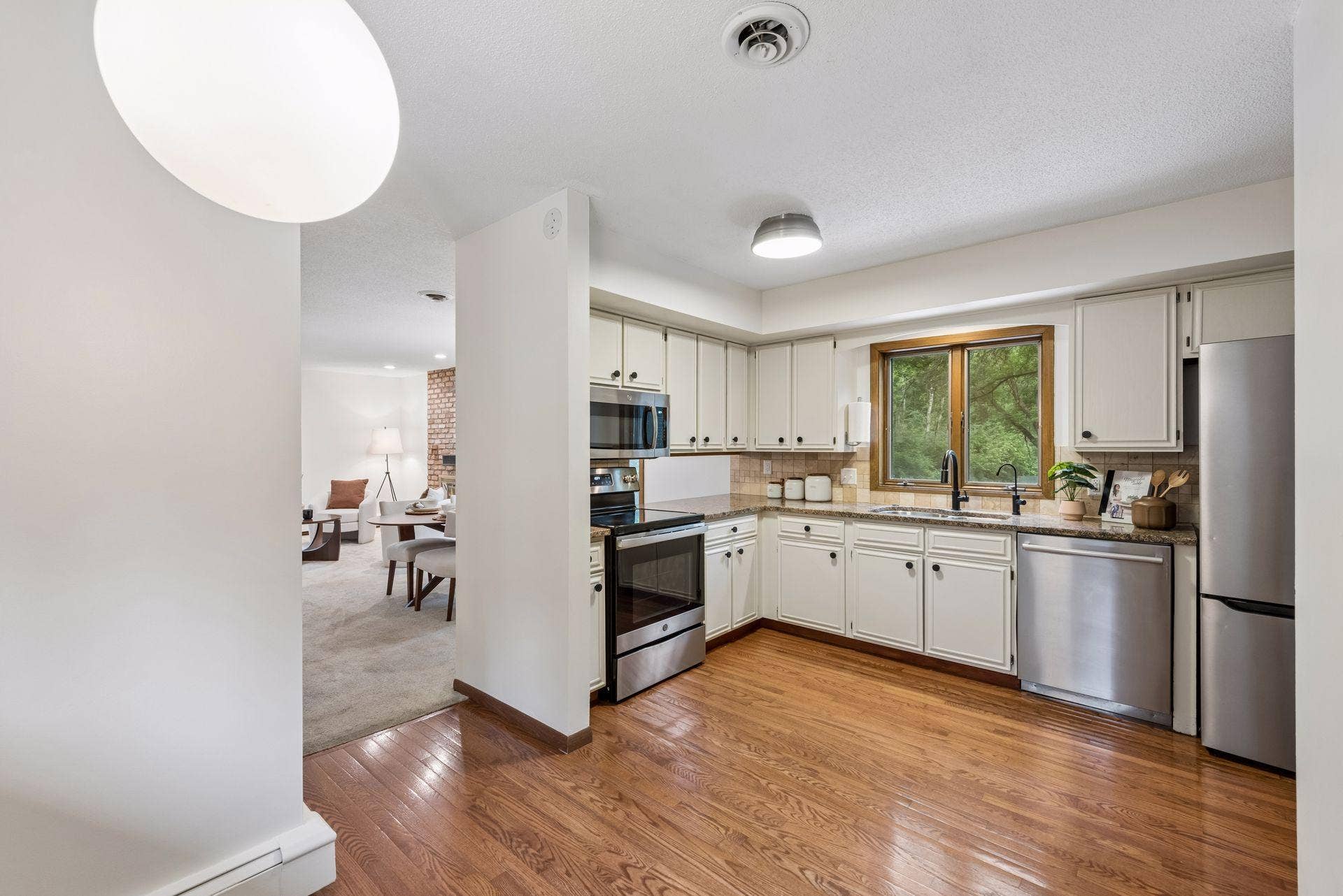 5080 Jamaca Avenue N, Lake Elmo, MN 55042 5080 Jamaca Avenue N, Lake Elmo, MN 55042