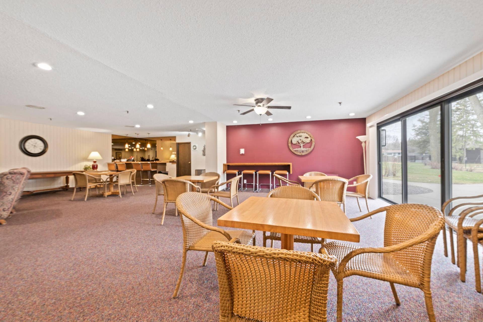 8549 Irwin Road, #126, Bloomington, MN 55437 Community party room