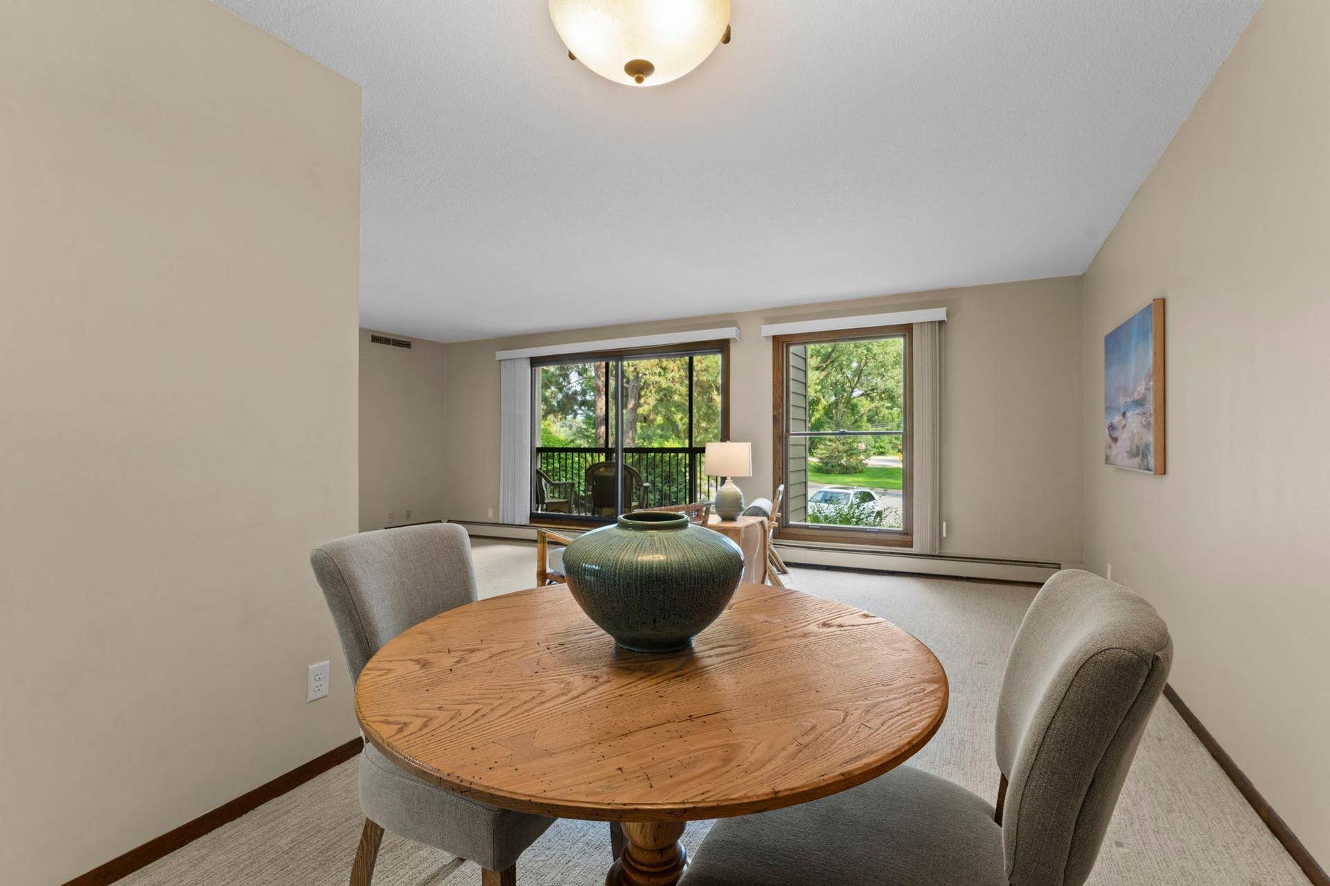 8549 Irwin Road, #126, Bloomington, MN 55437 Dining room