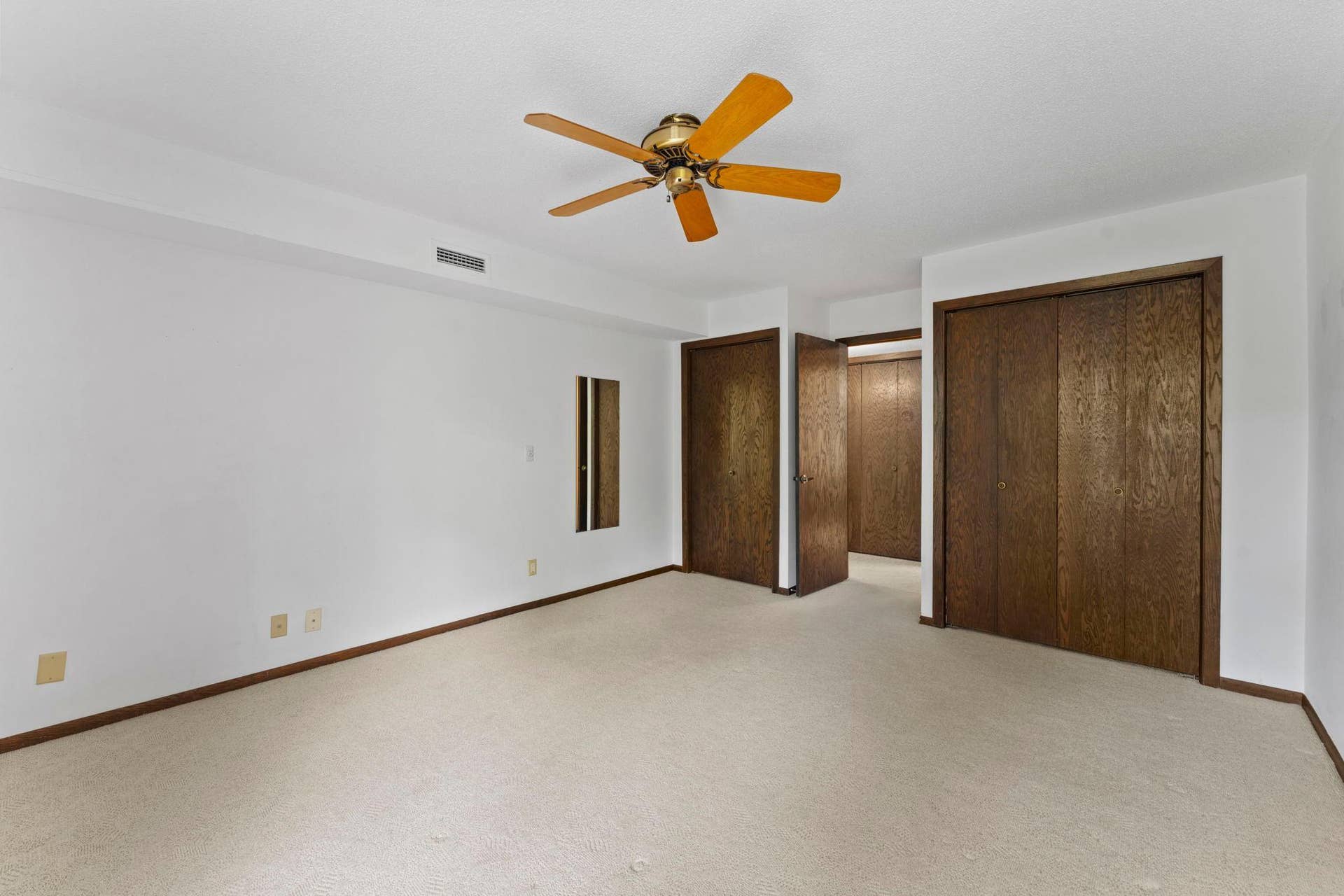 8549 Irwin Road, #126, Bloomington, MN 55437 Two double closets in bedroom