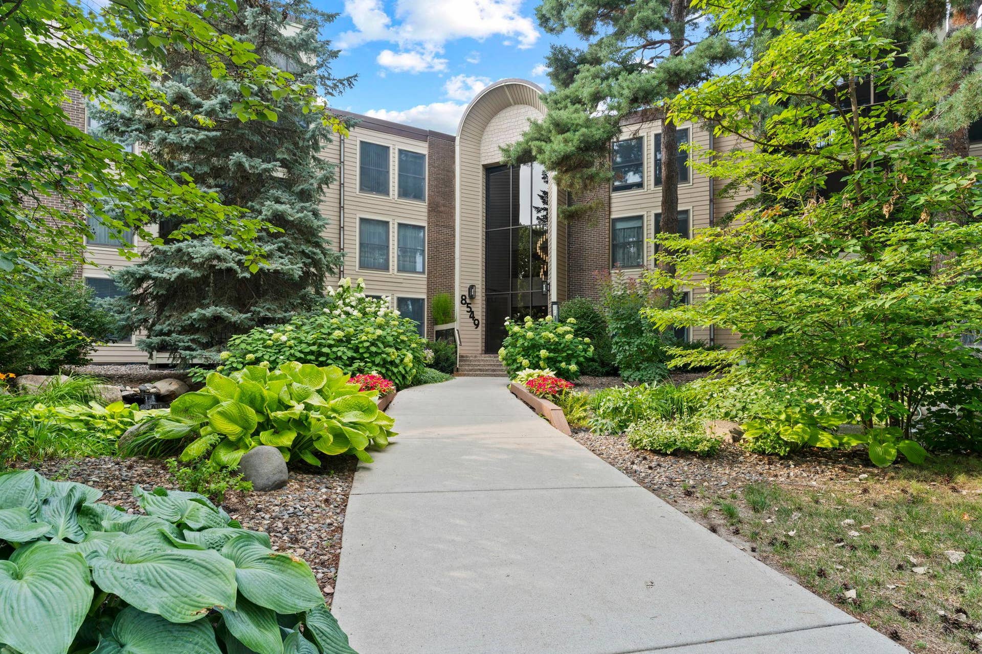 8549 Irwin Road, #126, Bloomington, MN 55437 Welcoming entrance to Girard Park east!