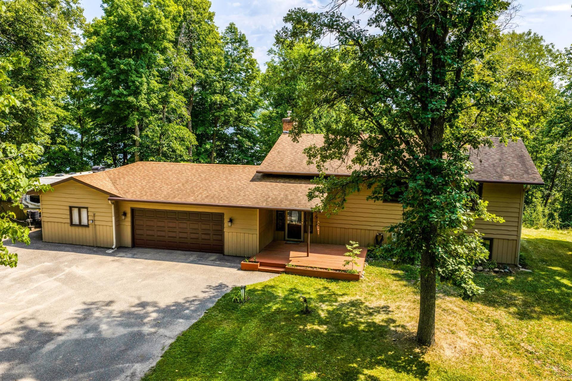 1944 Island View Drive NE, Bemidji, MN 56601 DJI_20260810133052_0197_D.jpg