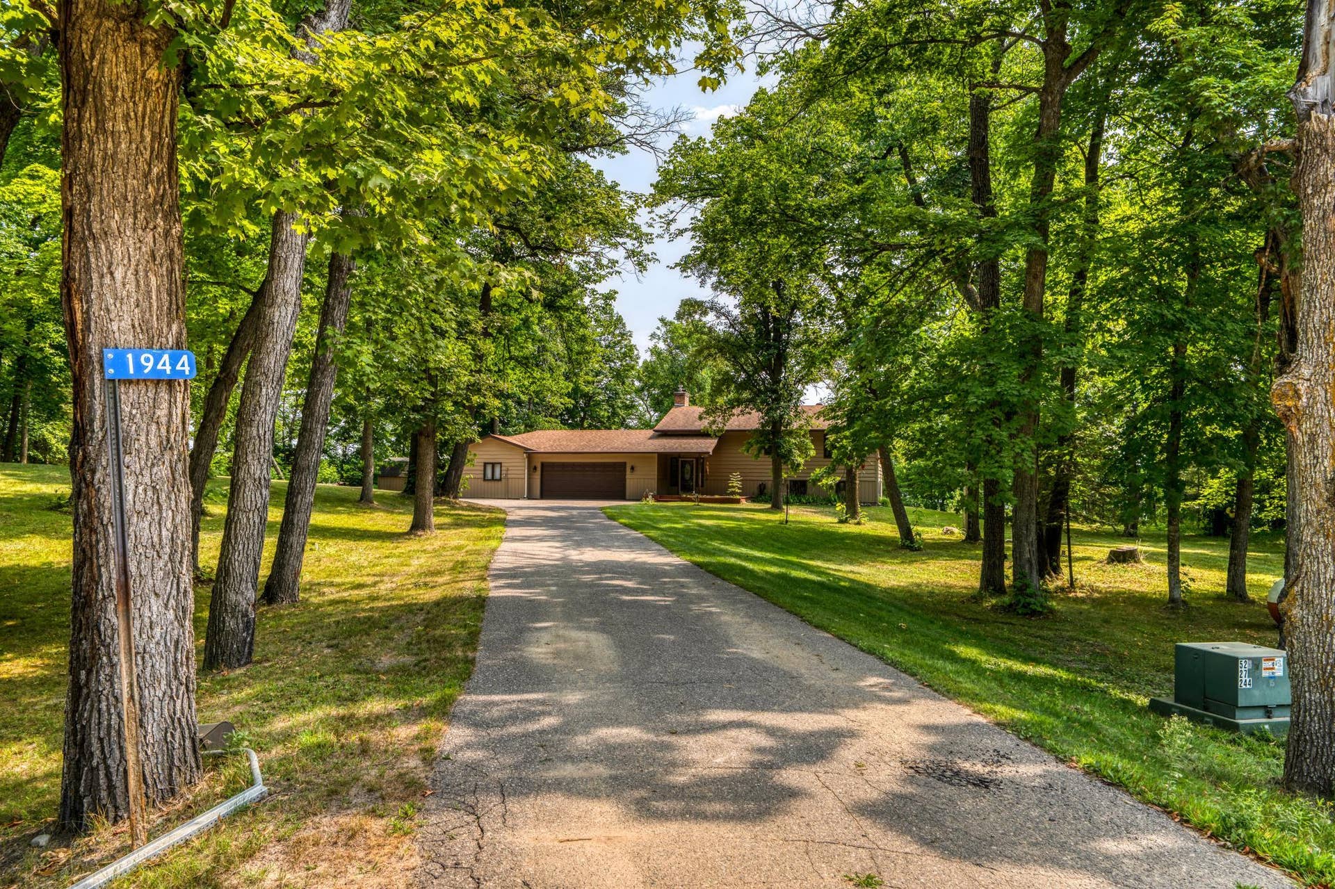 1944 Island View Drive NE, Bemidji, MN 56601 PANA3426.jpg