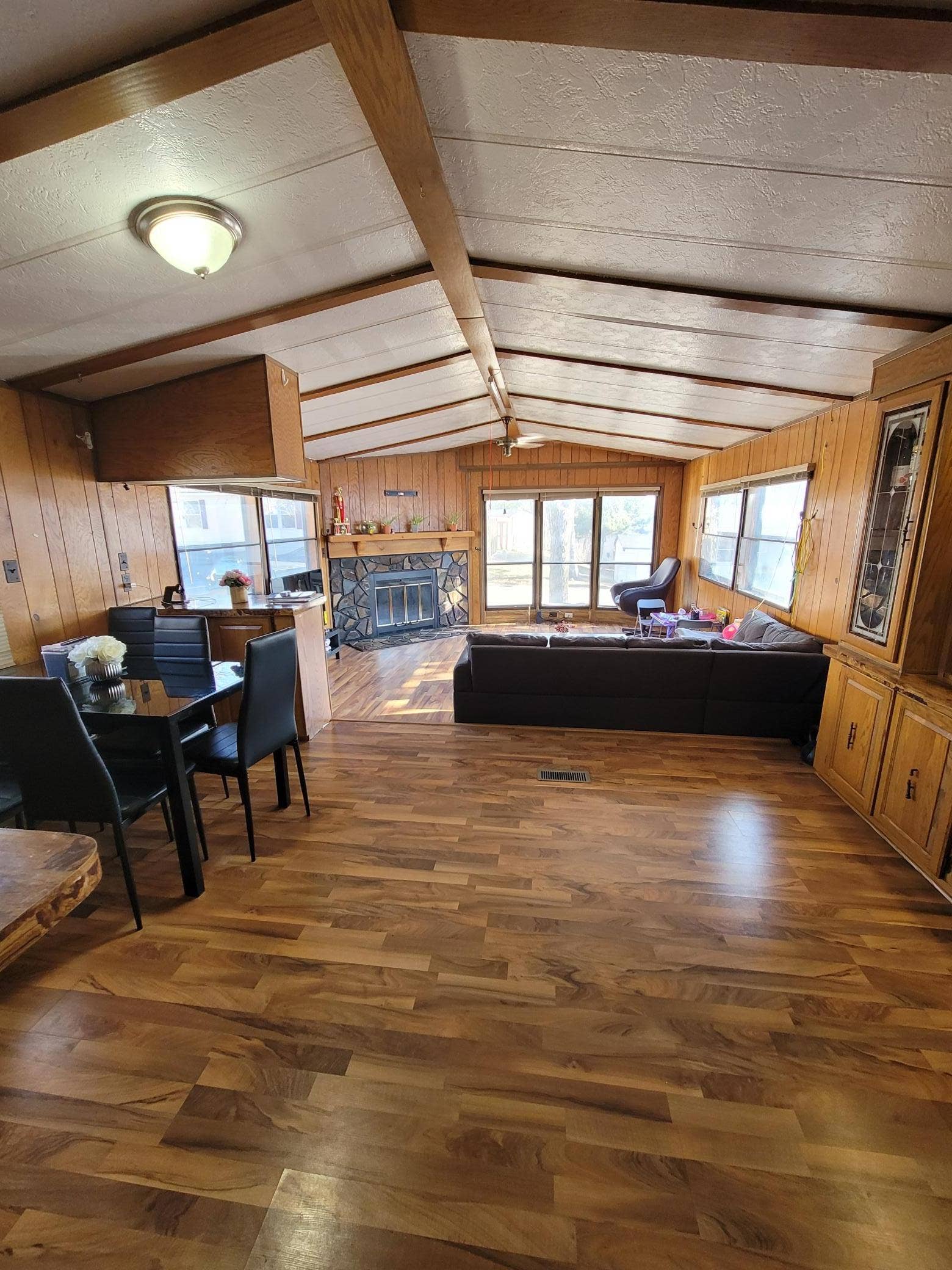 2665 Benlana Court, Maplewood, MN 55119 20250408_170451.jpg