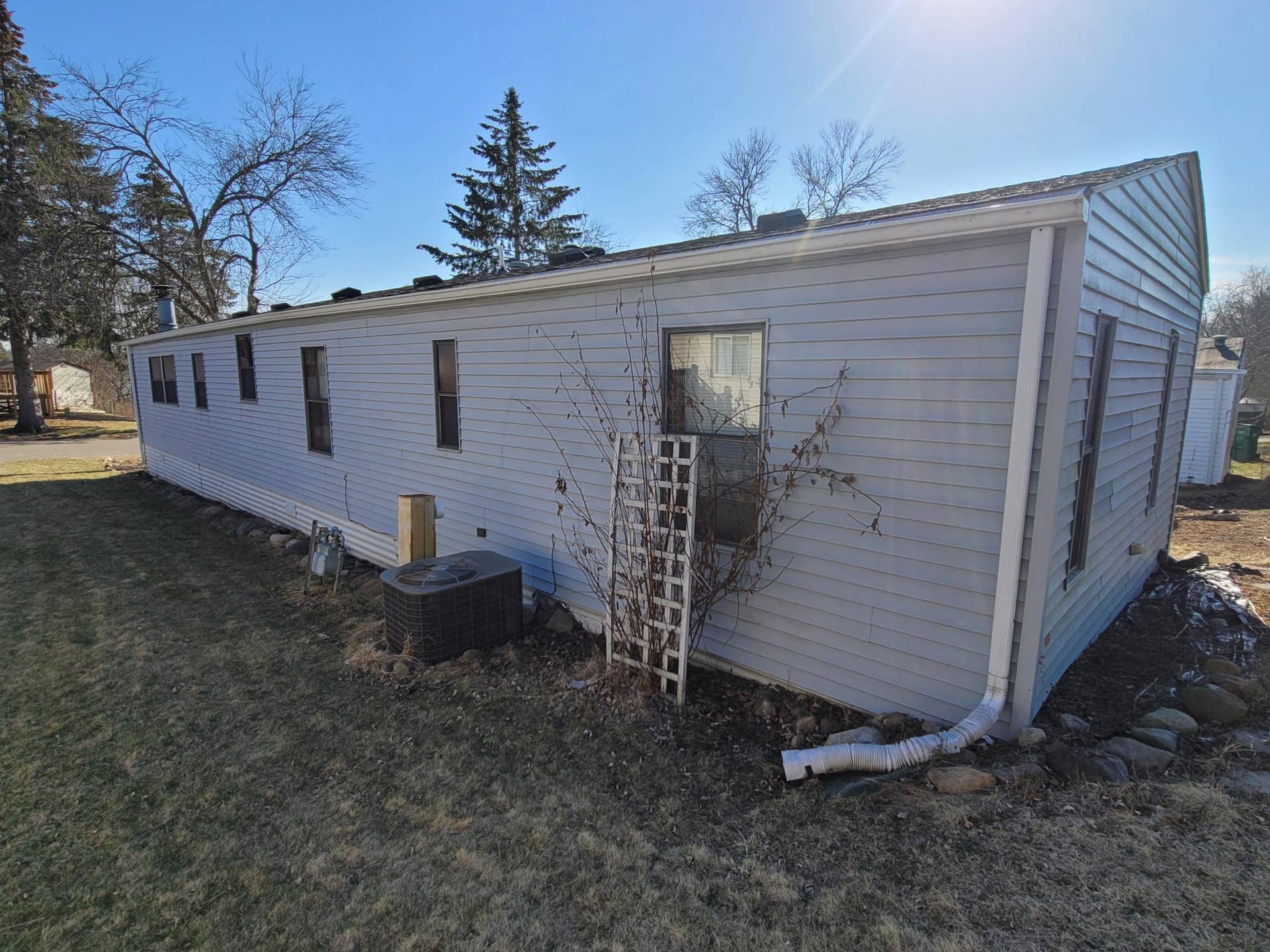 2665 Benlana Court, Maplewood, MN 55119 20250408_165652.jpg