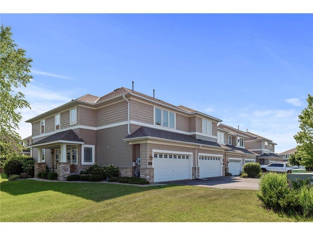5080 Yuma Lane N, Plymouth, MN 55446 5080 Yuma Lane N, Plymouth, MN 55446