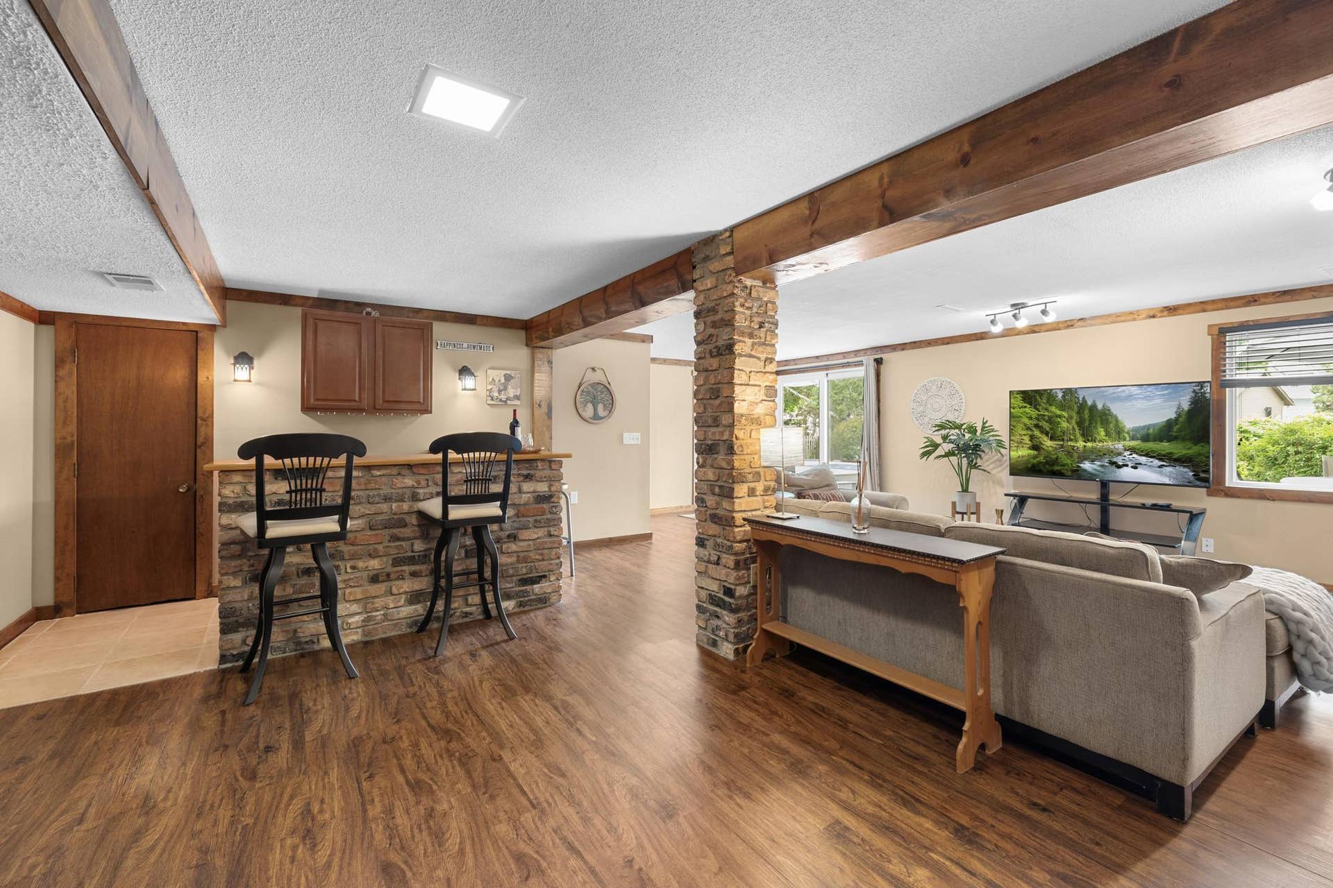 7835 Berkshire Lane N, Maple Grove, MN 55311 7835 Berkshire Lane N, Maple Grove, MN 55311