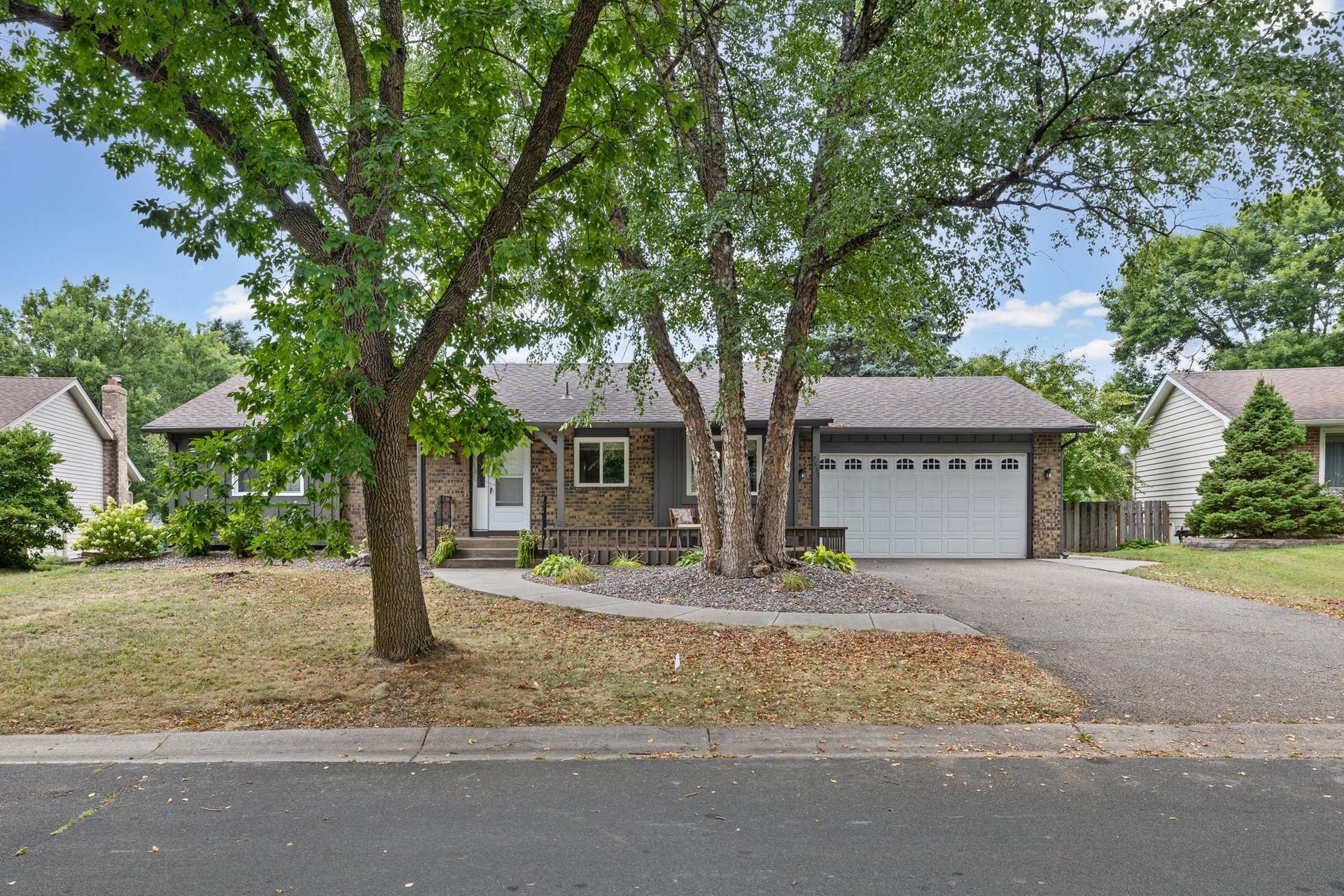 7835 Berkshire Lane N, Maple Grove, MN 55311 7835 Berkshire Lane N, Maple Grove, MN 55311