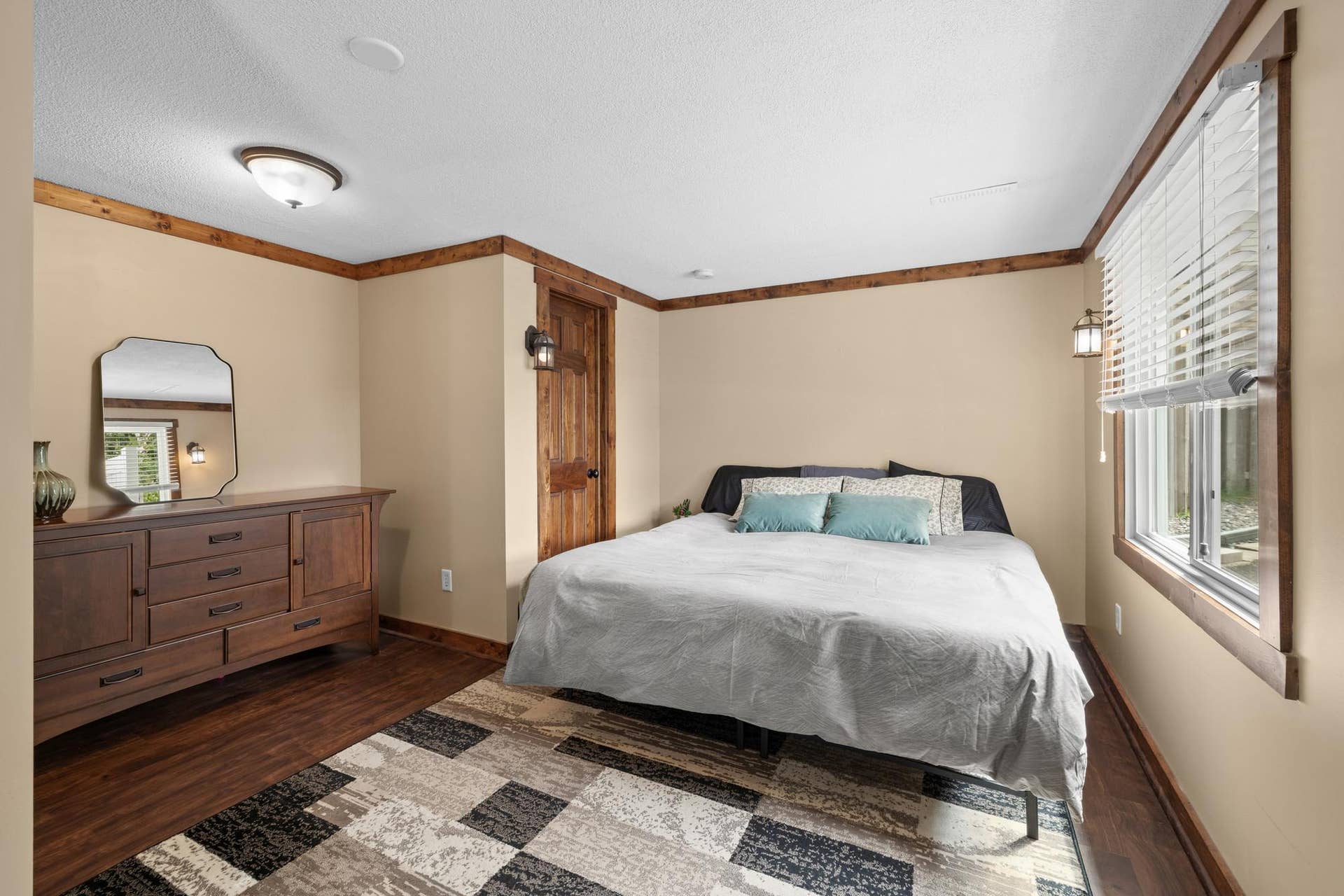 7835 Berkshire Lane N, Maple Grove, MN 55311 7835 Berkshire Lane N, Maple Grove, MN 55311