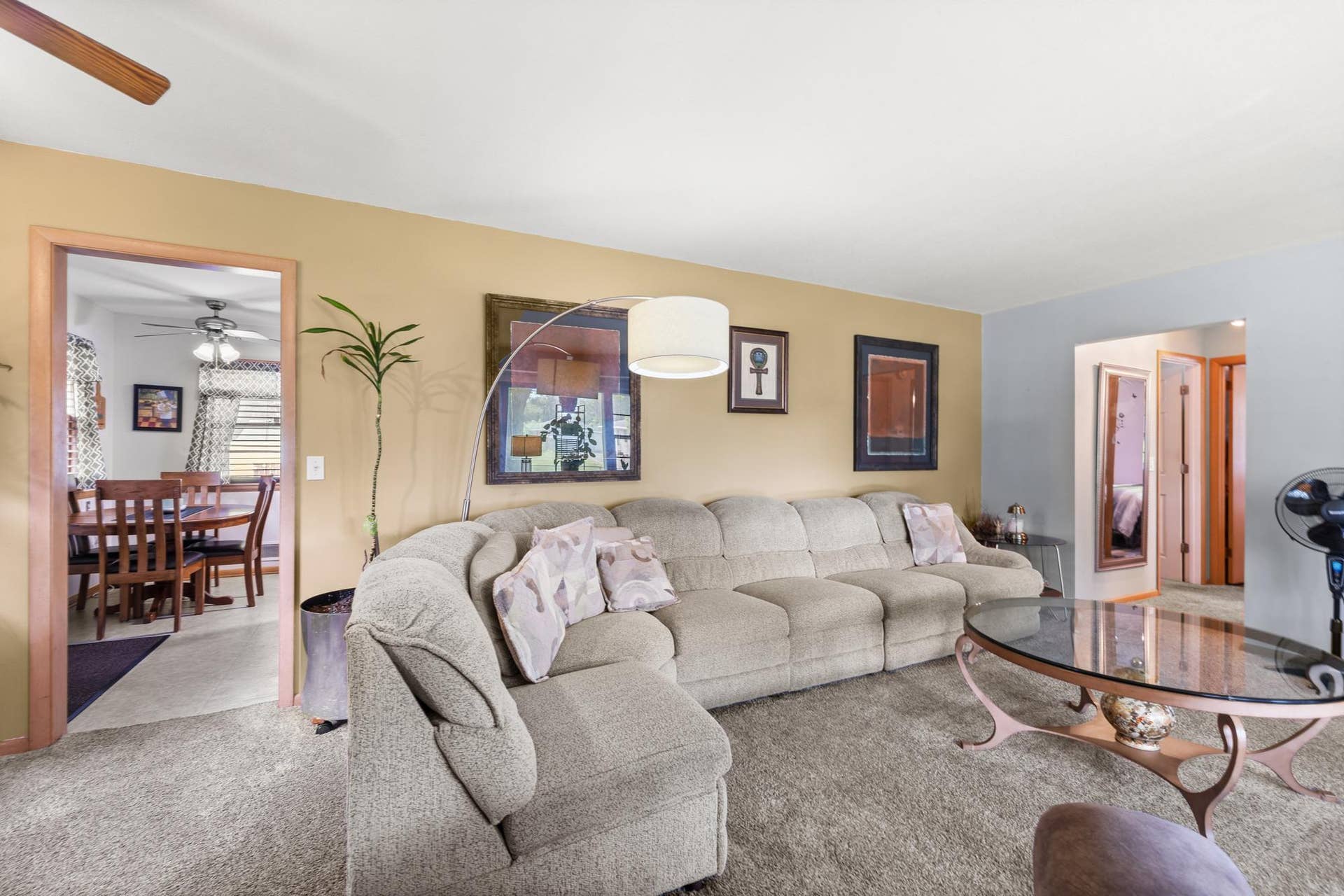 6701 Regent Avenue N, Brooklyn Center, MN 55429 6701 Regent Avenue N, Brooklyn Center, MN 55429