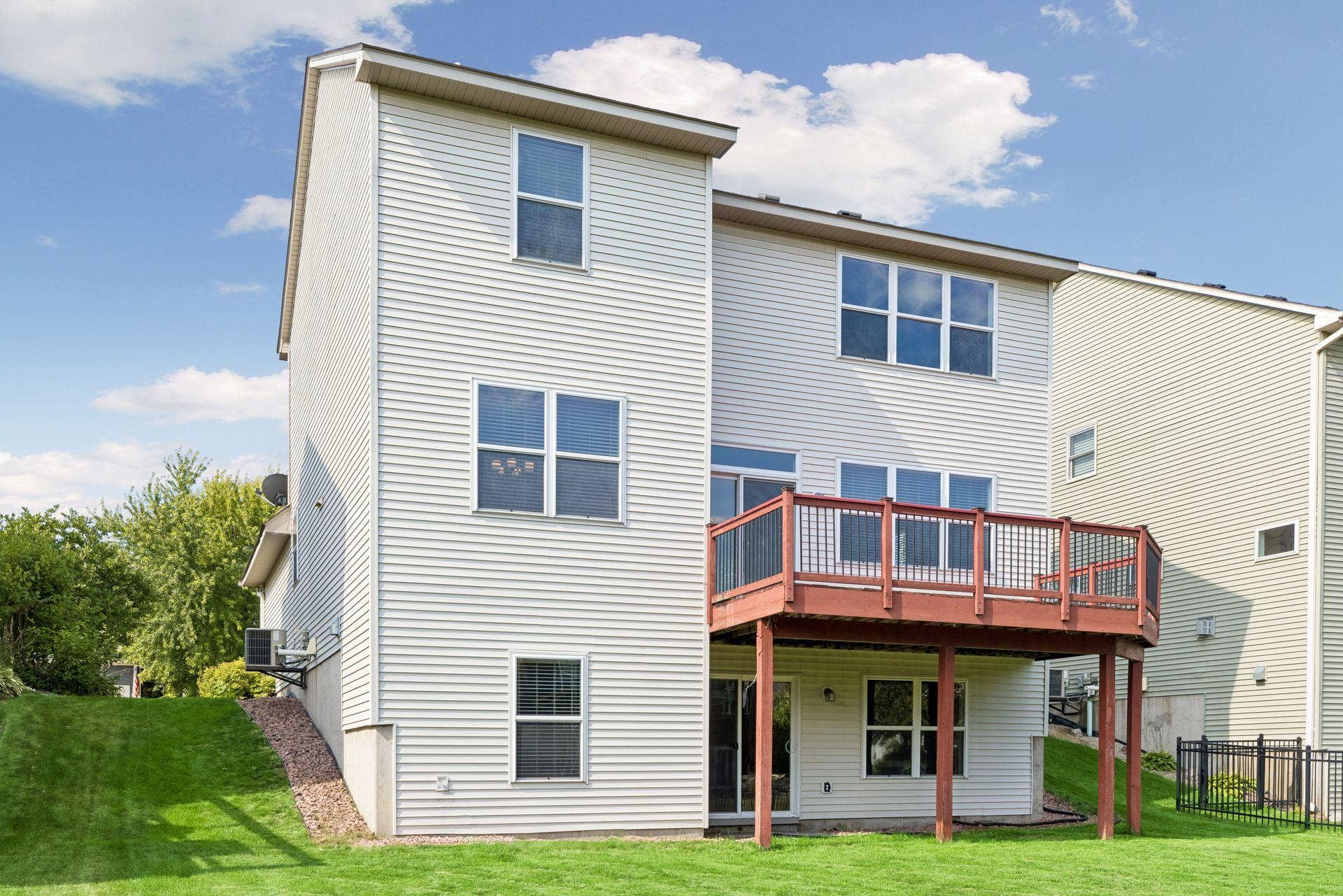6788 Troy Lane N, Maple Grove, MN 55311