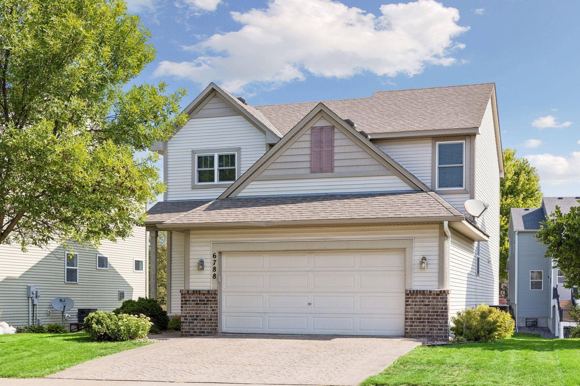 6788 Troy Lane N, Maple Grove, MN 55311