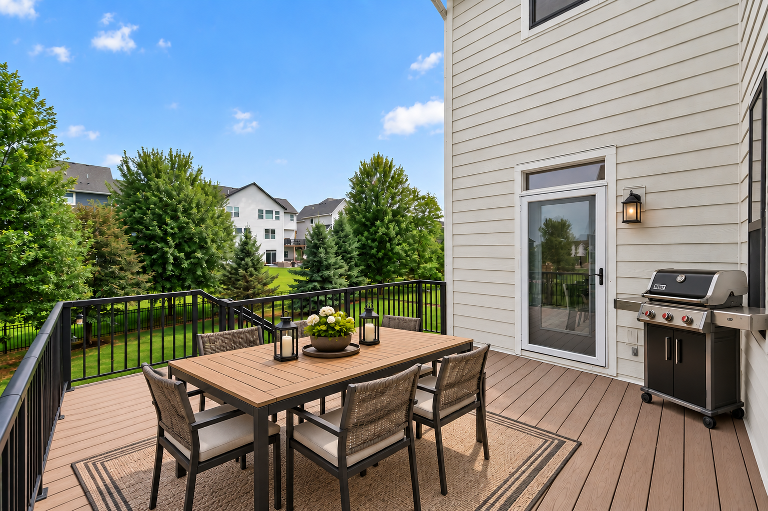 9960 Arrowwood Trail, Woodbury, MN 55129 Imagine enjoying your morning coffee or fall dinners on this premium composite, maintenance-free deck, overlooking a fully fenced backyard. No staining or sanding required; just pure relaxation and outdoor enjoyment.