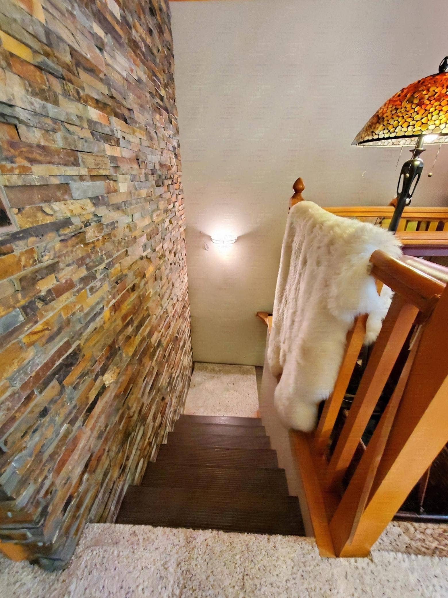 4050 Gryce Styne Road NE, Bemidji, MN 56601 stairs to lower level