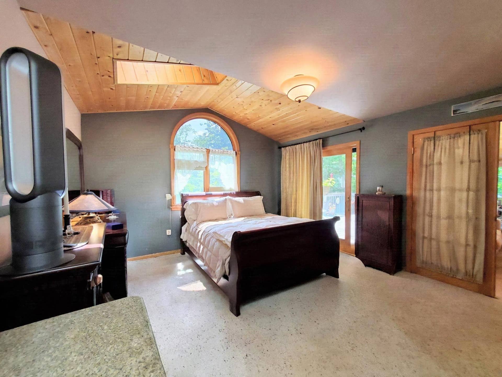 4050 Gryce Styne Road NE, Bemidji, MN 56601 Primary Bedroom