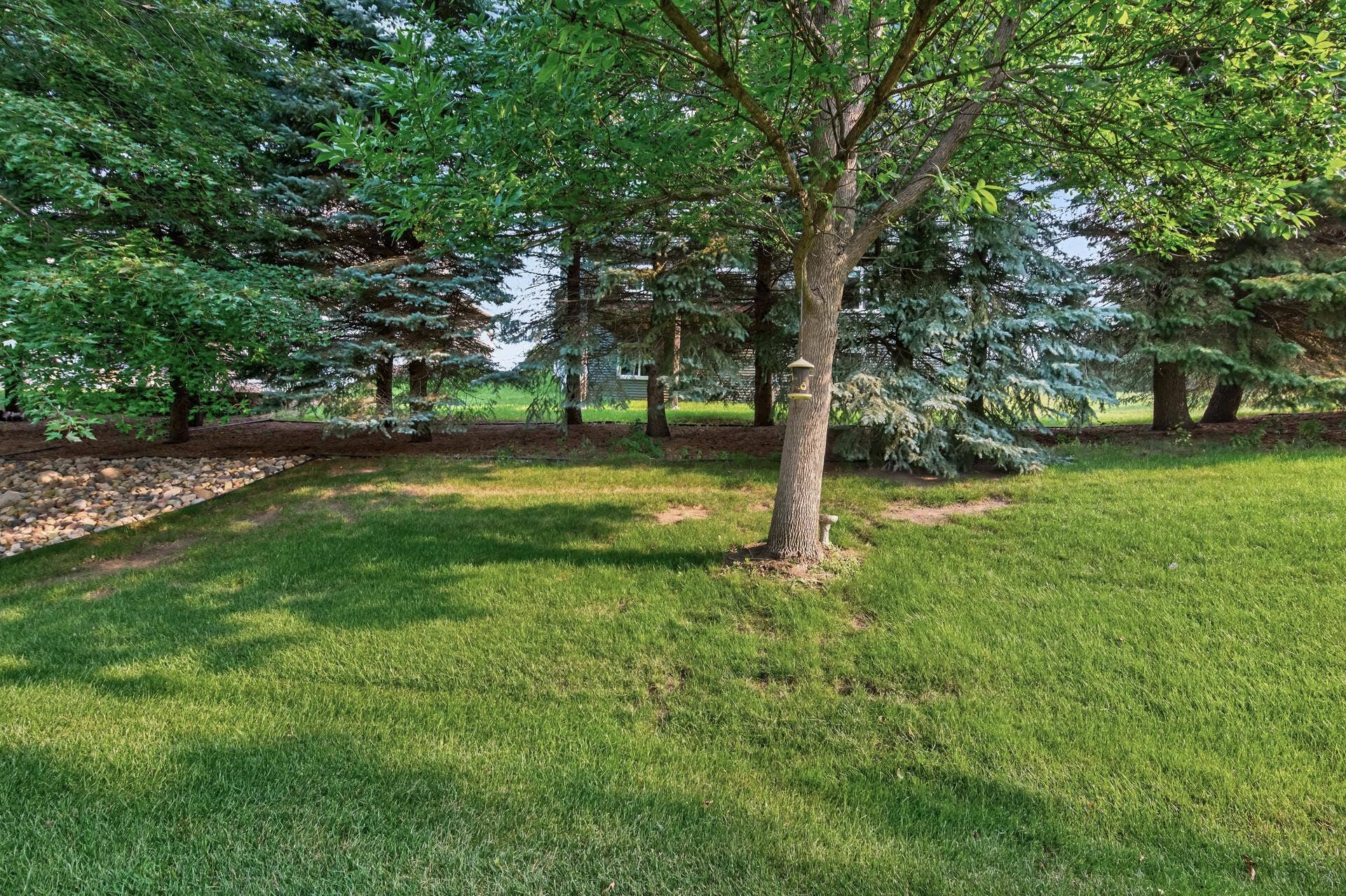 10986 Thone Road, Woodbury, MN 55129 10986 Thone Road, Woodbury, MN 55129