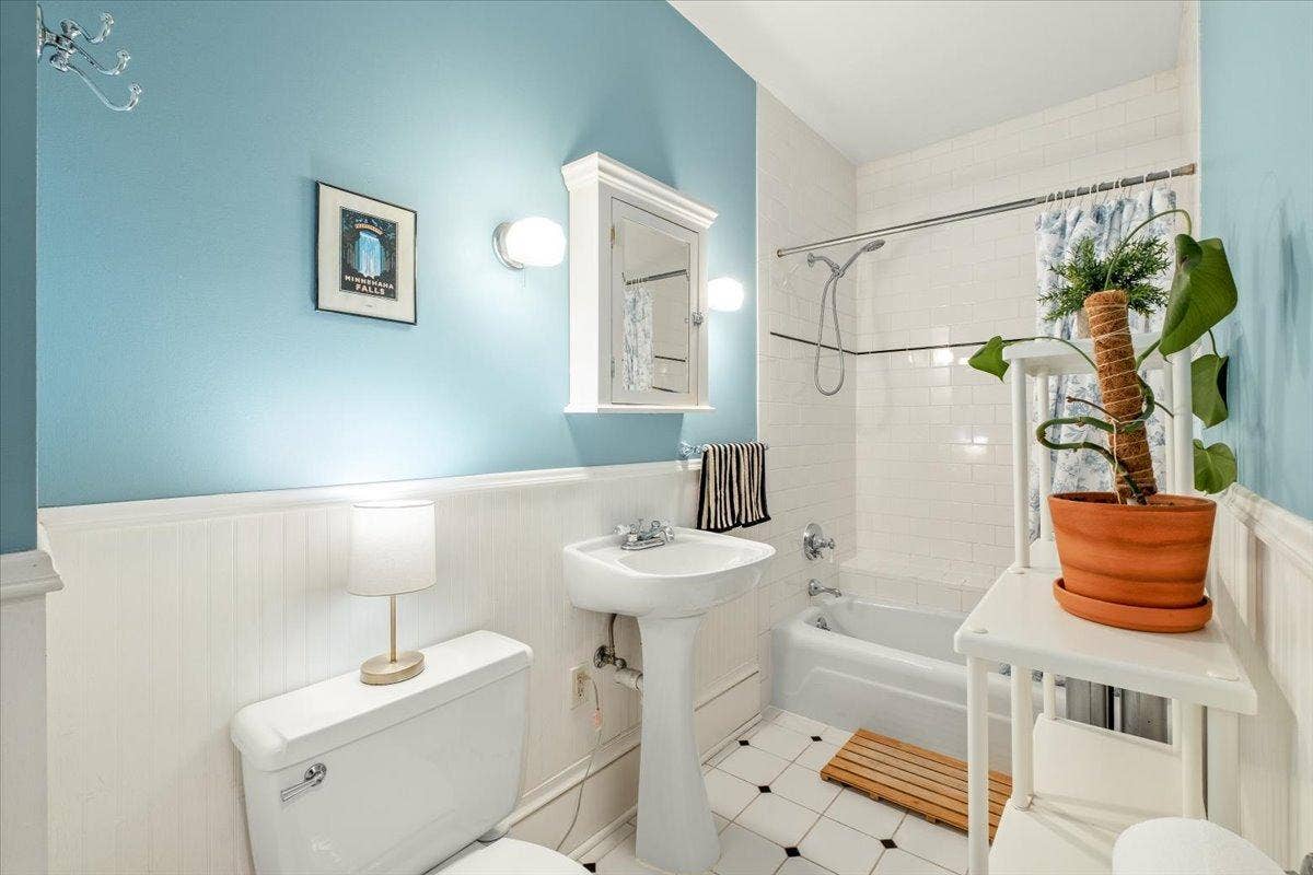 3654 Lyndale Avenue S, #1, 20, Minneapolis, MN 55409 3654 Lyndale Avenue S, #1, 20, Minneapolis, MN 55409