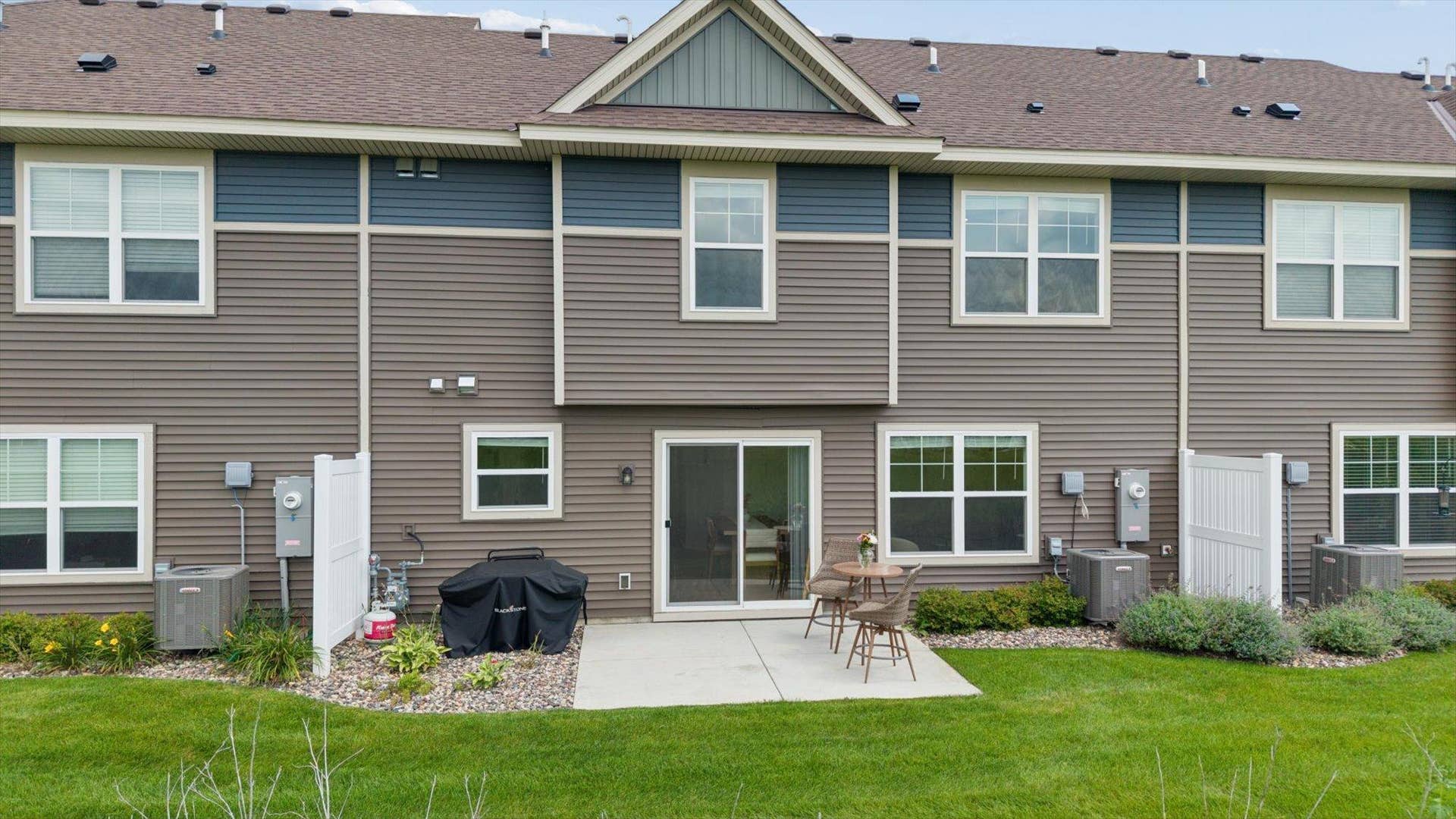 21767 Desert Rose Way, Farmington, MN 55024 21767 Desert Rose Way, Farmington, MN 55024