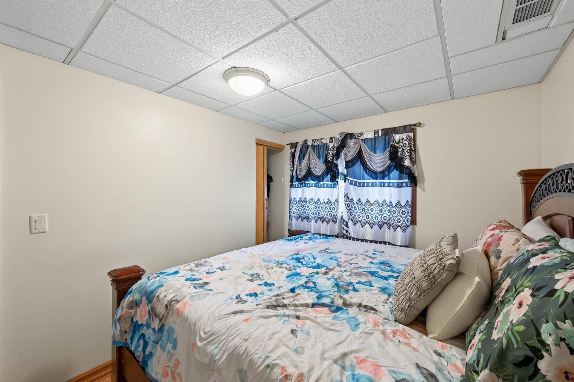 1124 Meadowwood Drive, Brooklyn Park, MN 55444 Bedroom 4