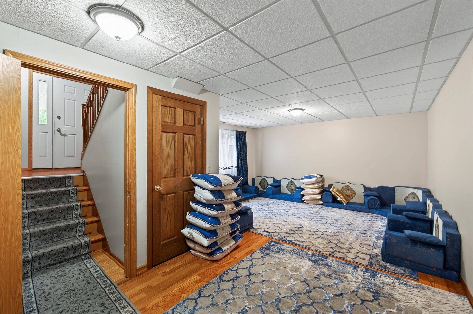 1124 Meadowwood Drive, Brooklyn Park, MN 55444 1124 Meadowwood Drive, Brooklyn Park, MN 55444