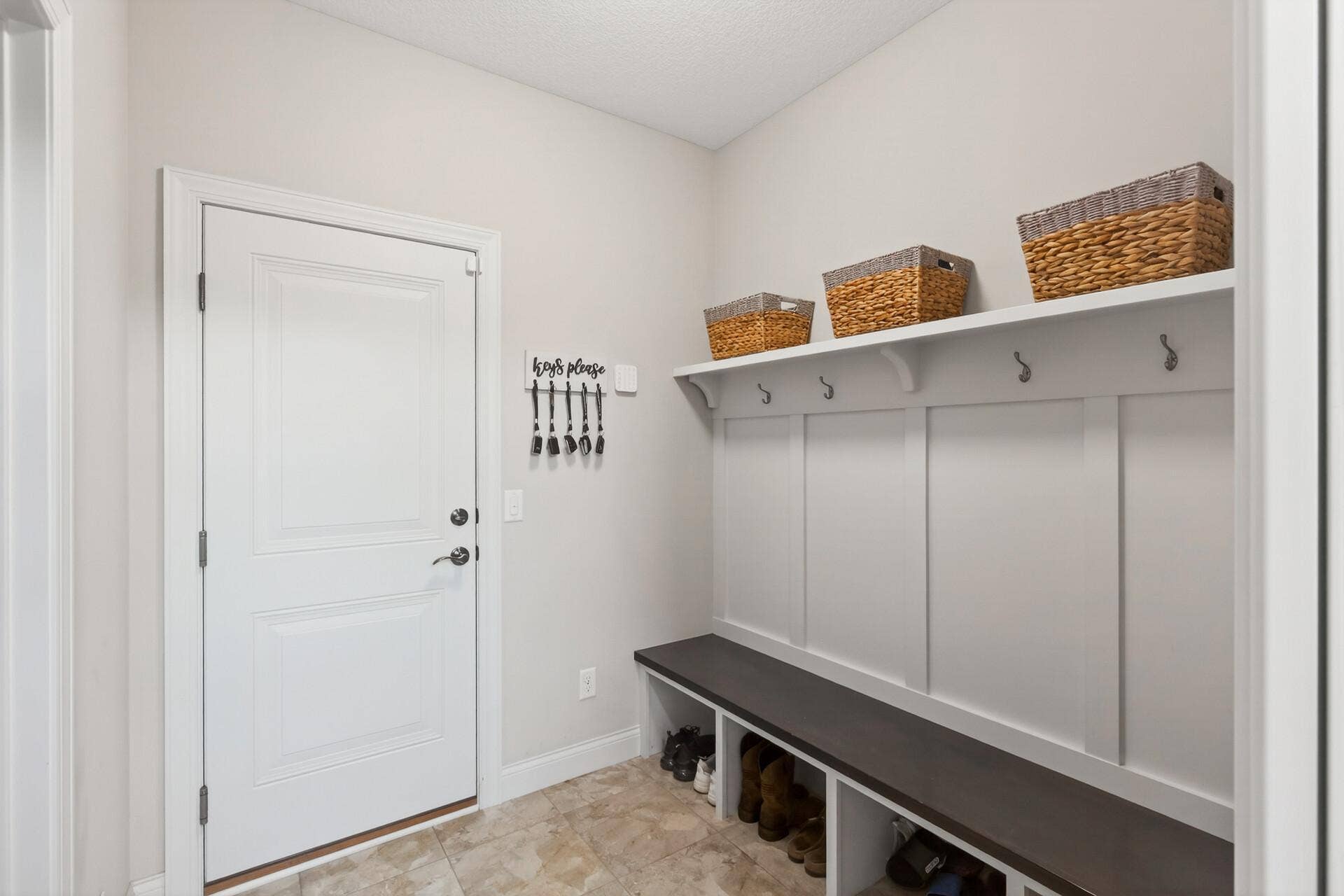 4146 N Lady Slipper Road, Lake Elmo, MN 55042 4146 N Lady Slipper Road, Lake Elmo, MN 55042
