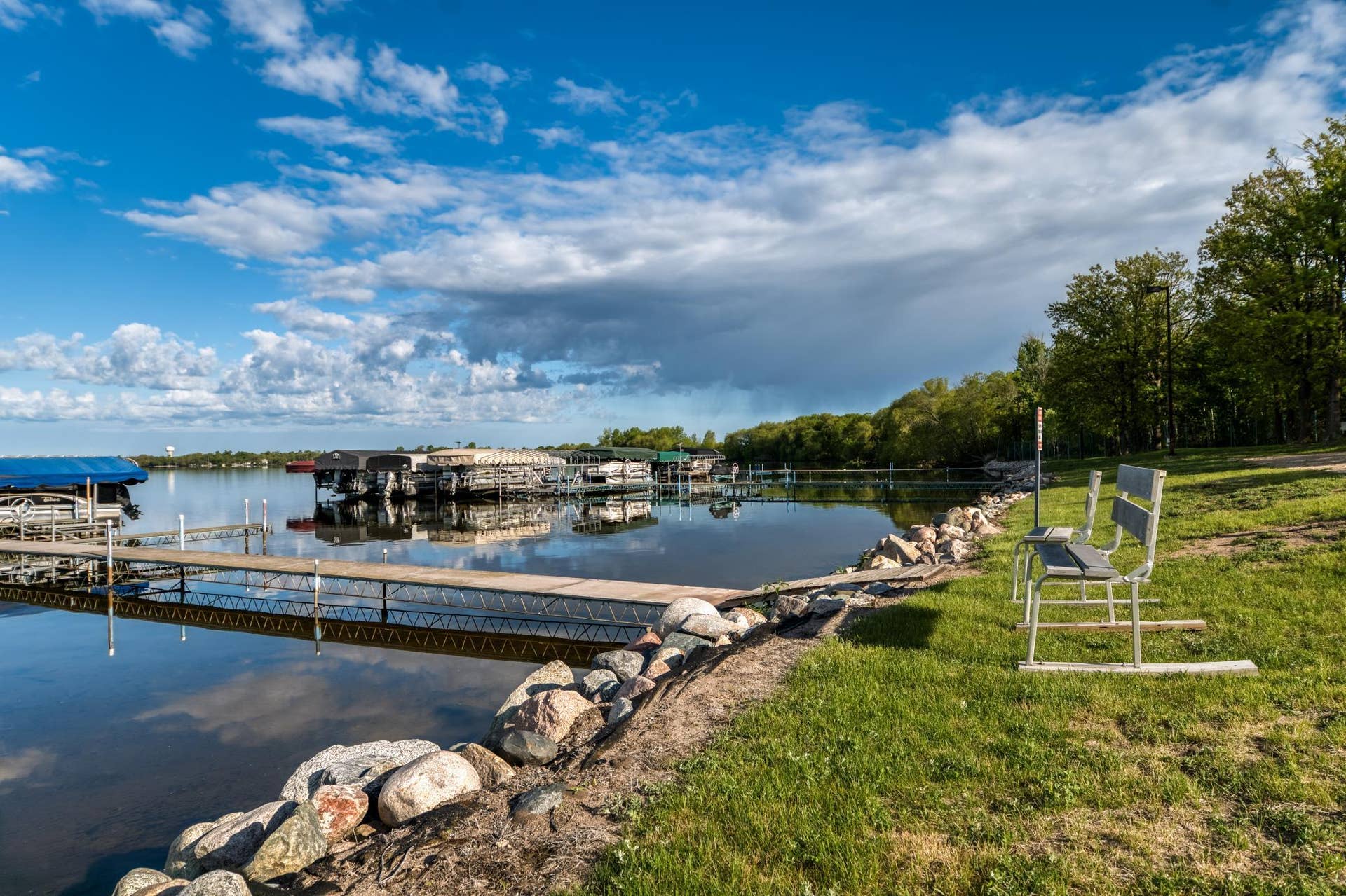 300 Roosevelt Road SW, #12, Bemidji, MN 56601 P1253598.jpg