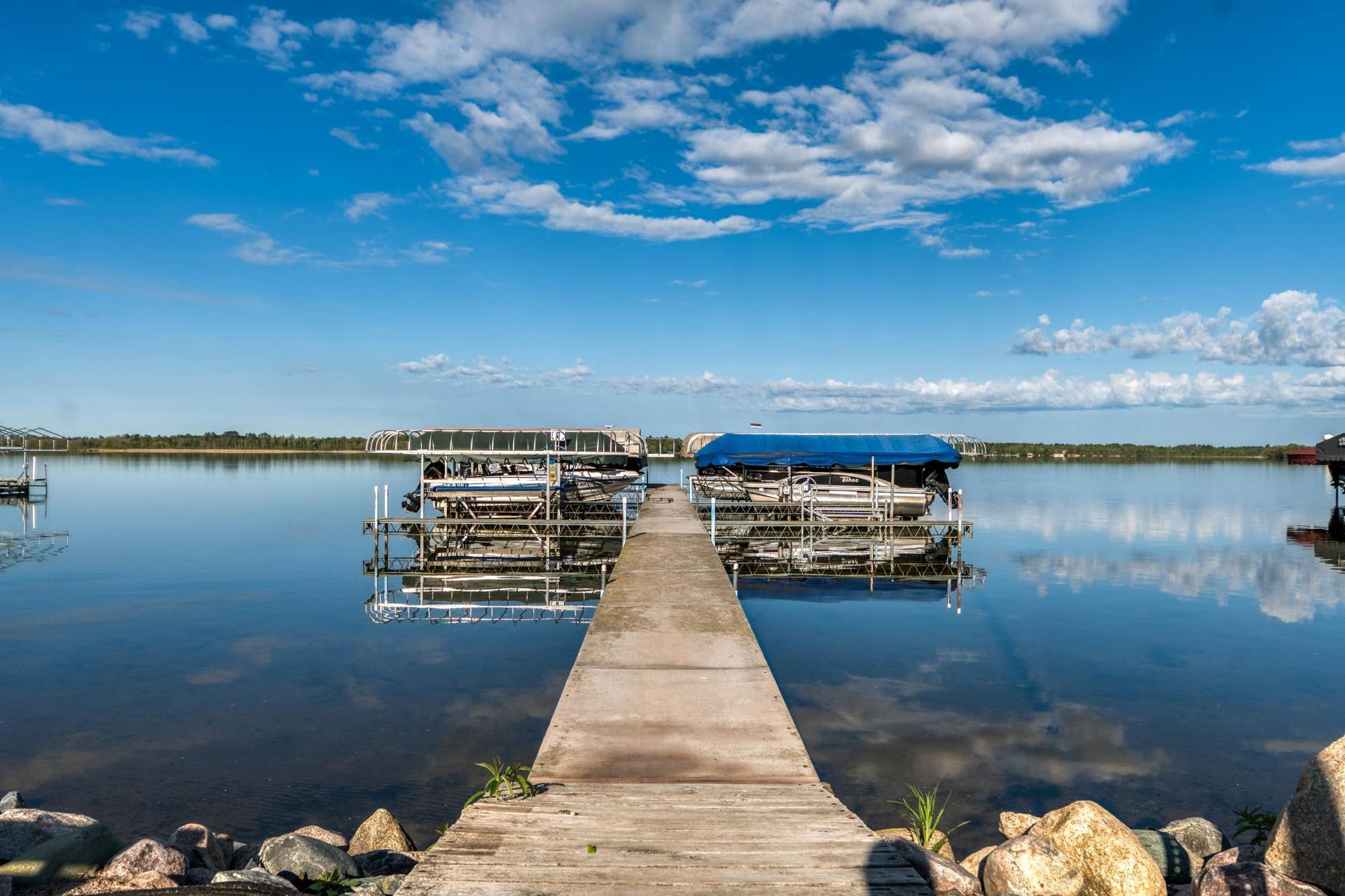 300 Roosevelt Road SW, #12, Bemidji, MN 56601 P1253605.jpg