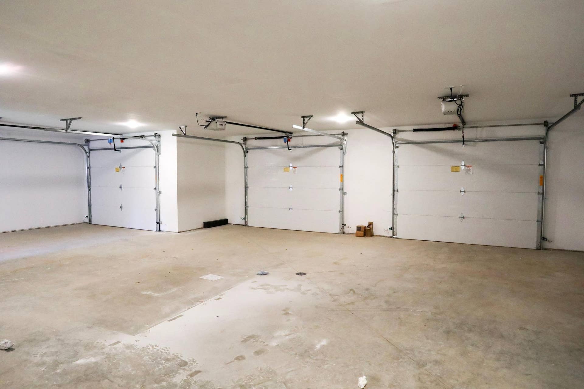 8110 Moidore Drive NW, Bemidji, MN 56601 Garage.jpg