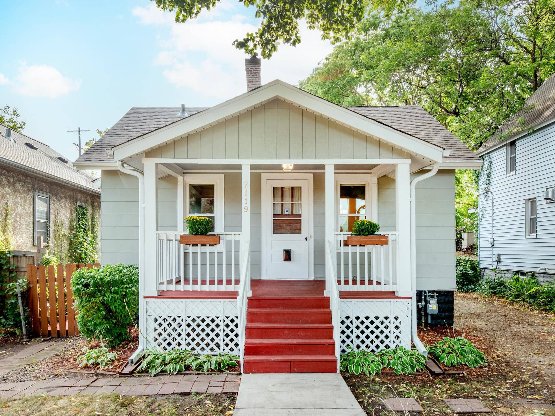 Charming craftsman in Northeast Minneapolis!