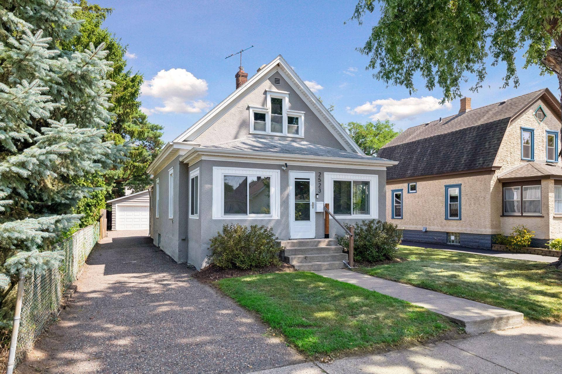 2523 Jefferson Street NE, 33, Minneapolis, MN 55418 Introducing 2523 Jefferson Street Northeast in the desirable Holland neighborhood of Minneapolis. This charming one-and-a-half-story home features three bedrooms, two bathrooms, and a two-car detached garage.
