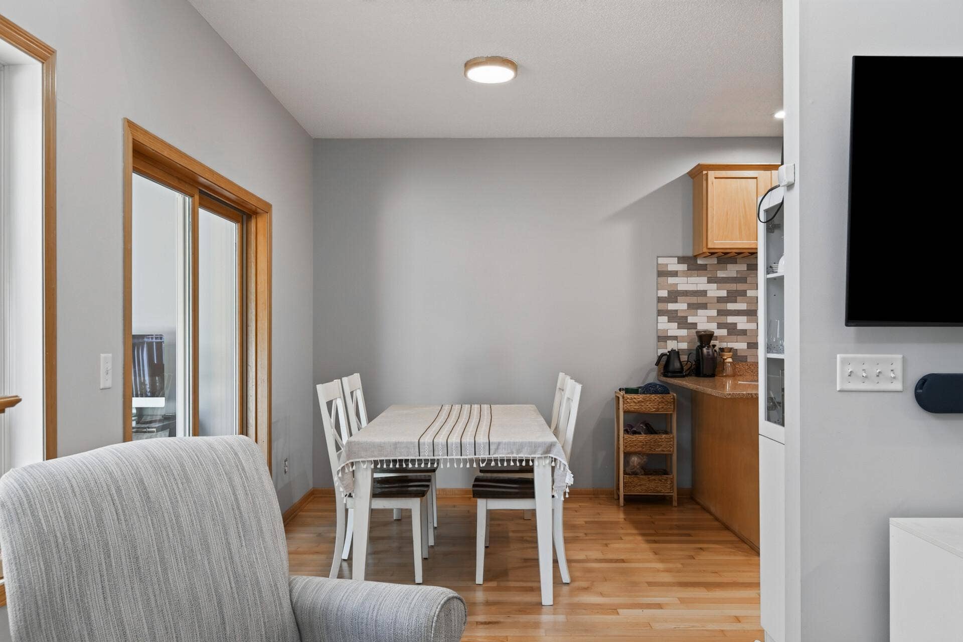 5058 Yuma Lane N, Plymouth, MN 55446 5058 Yuma Lane N, Plymouth, MN 55446