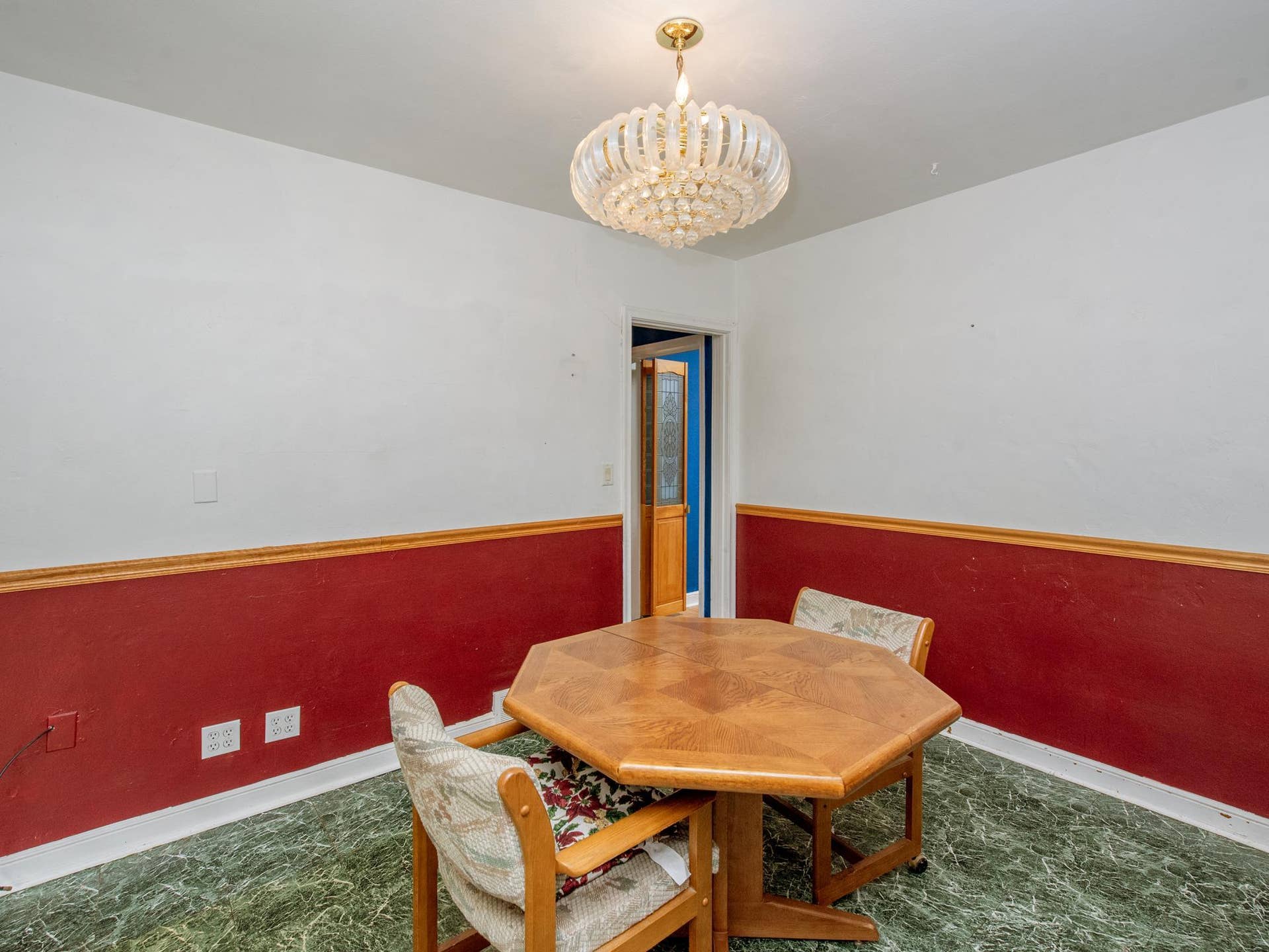 Formal dining room