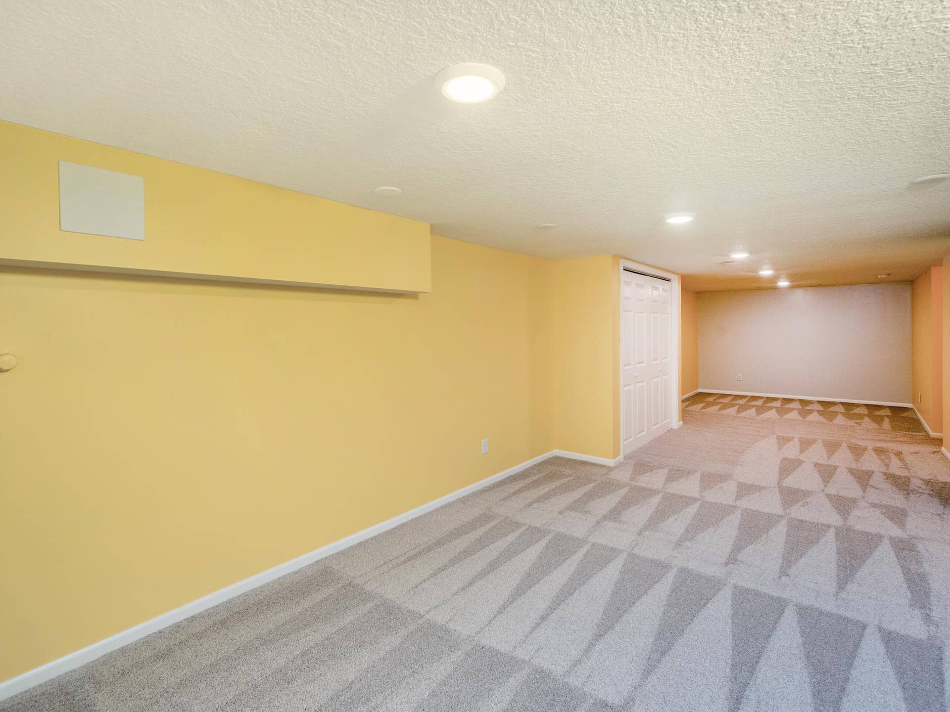 1359 Sumner Street, 94, Saint Paul, MN 55116