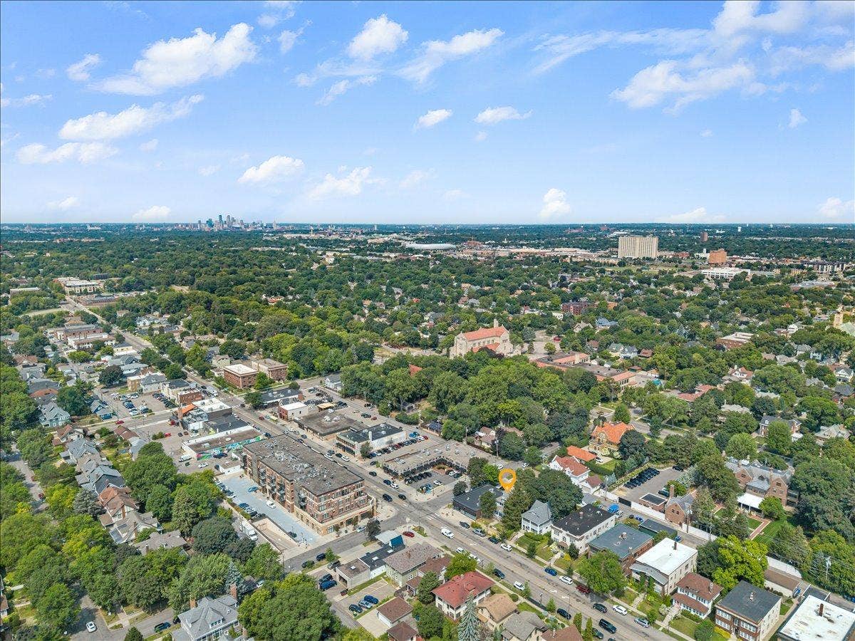 1033 Grand Avenue, 100, Saint Paul, MN 55105 2-MK2.jpg