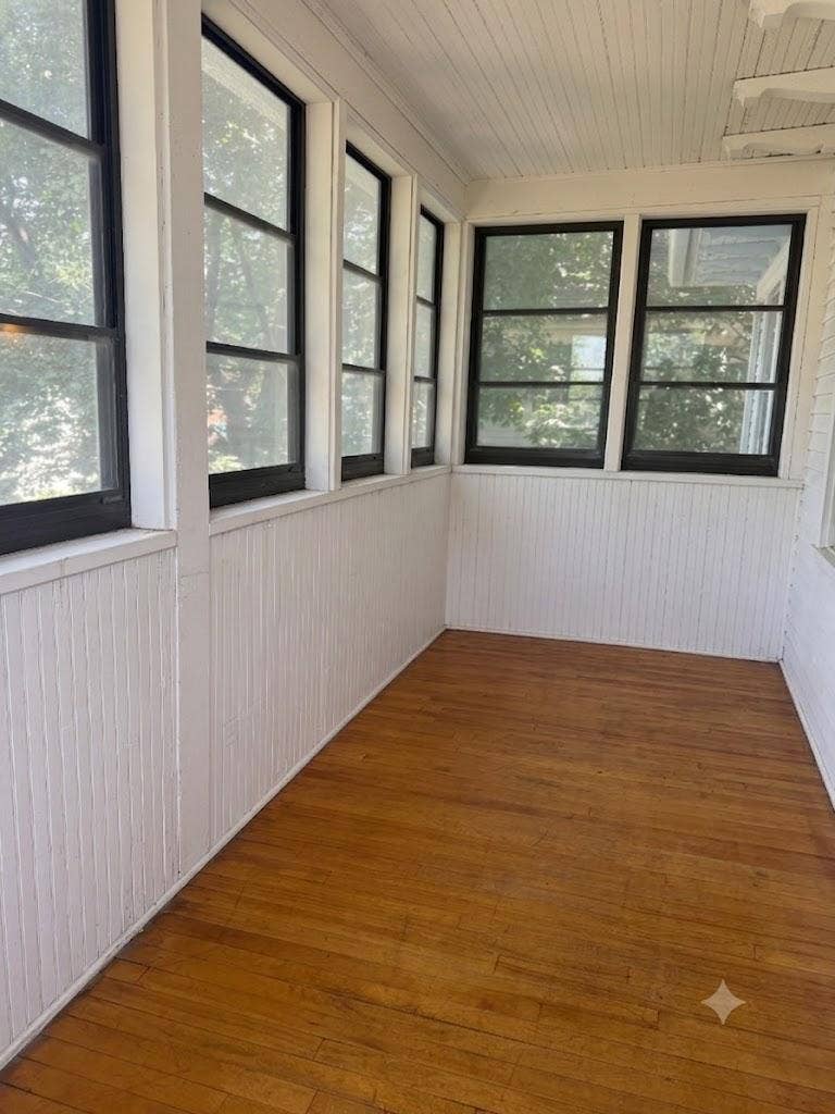 1033 Grand Avenue, 100, Saint Paul, MN 55105 Porch Area.jpeg